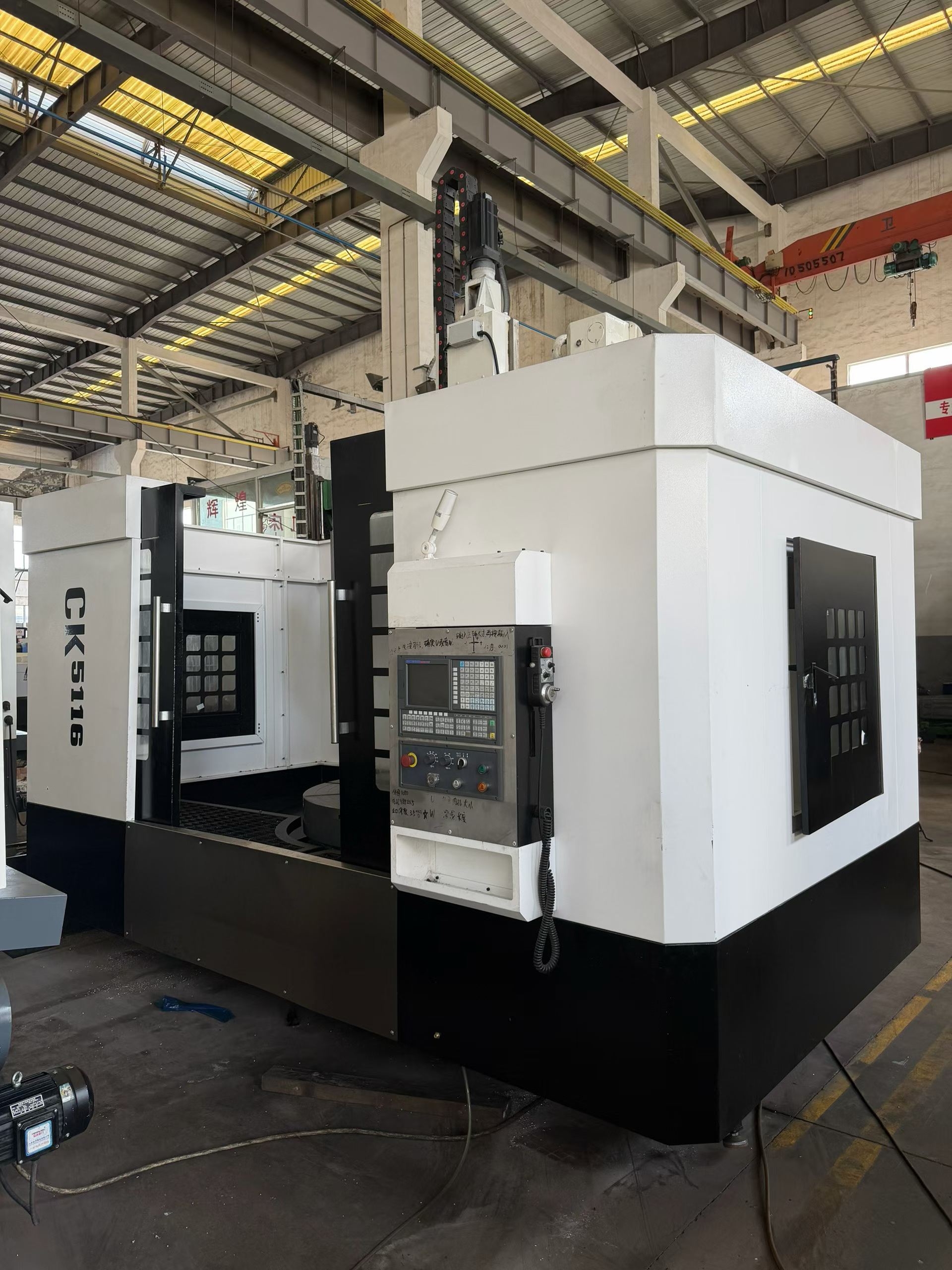Used Dalian Xindadi CK 5116 CNC Vertical Lathe photo 3
