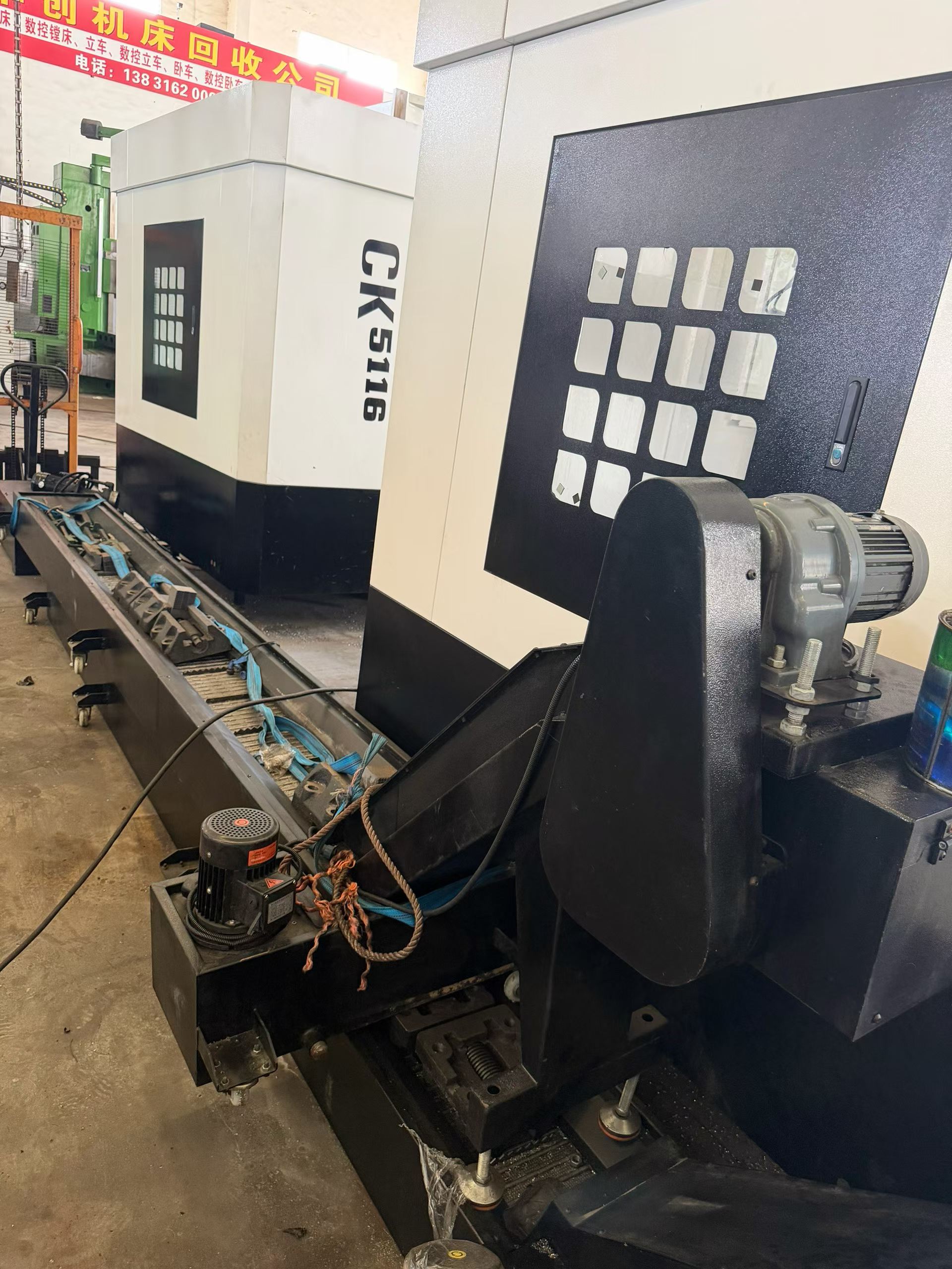 Used Dalian Xindadi CK 5116 CNC Vertical Lathe photo 9