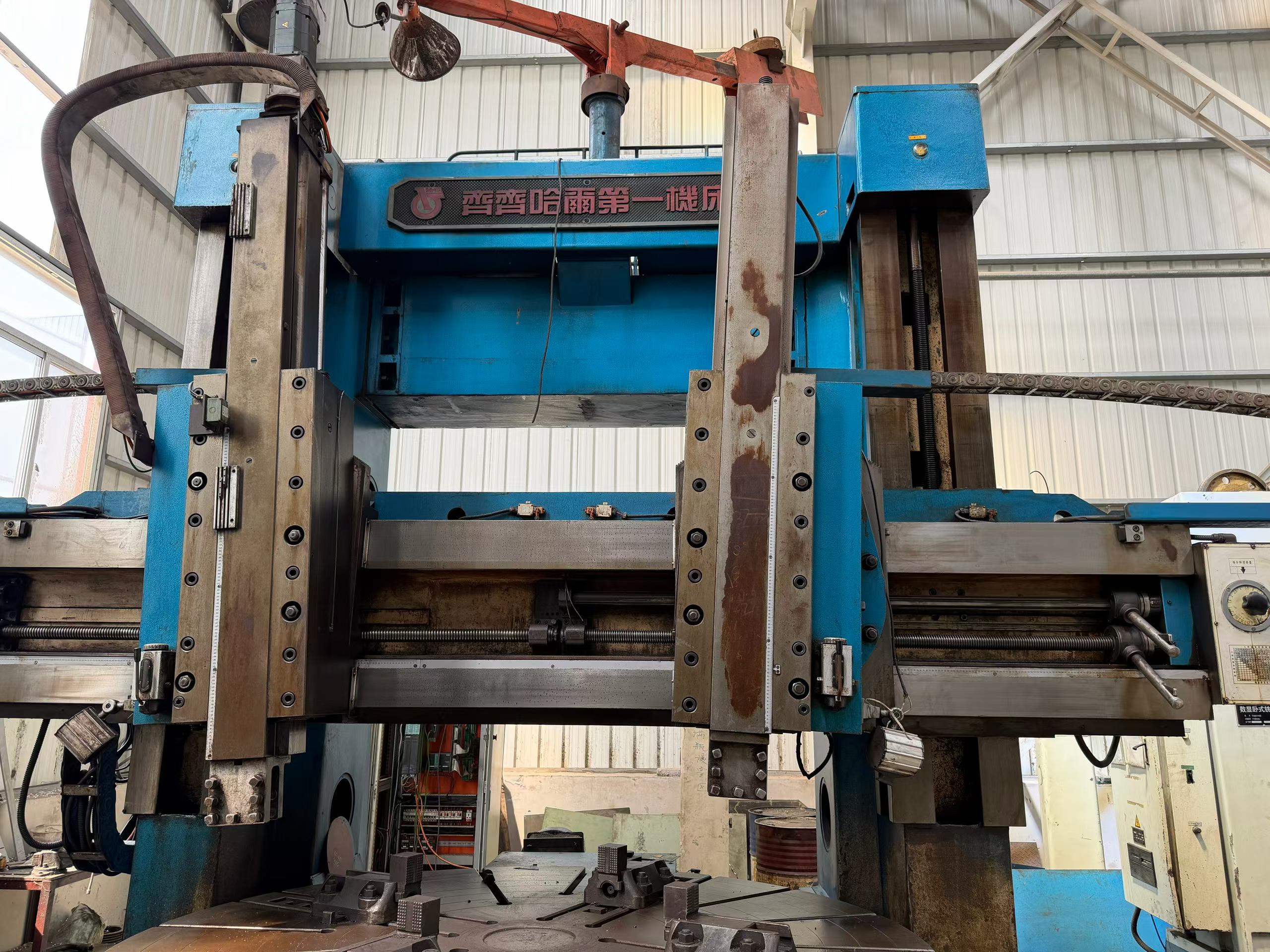 Used Qiqihar Heavy CNC C 5225 E Double-Column CNC Vertical Lathe with Siemens 802 D Control photo 4