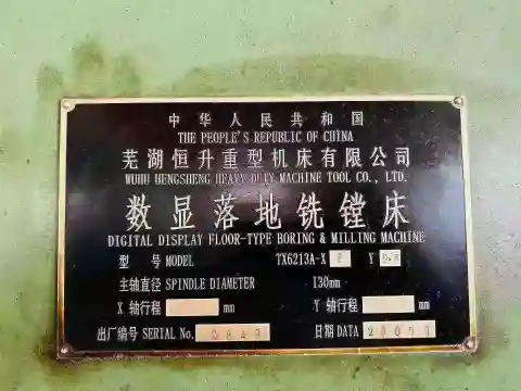 ماكينة تجويف وتفريز أرضية بشاشة رقمية Wuhu Hengsheng TX 6213 A مستعملة