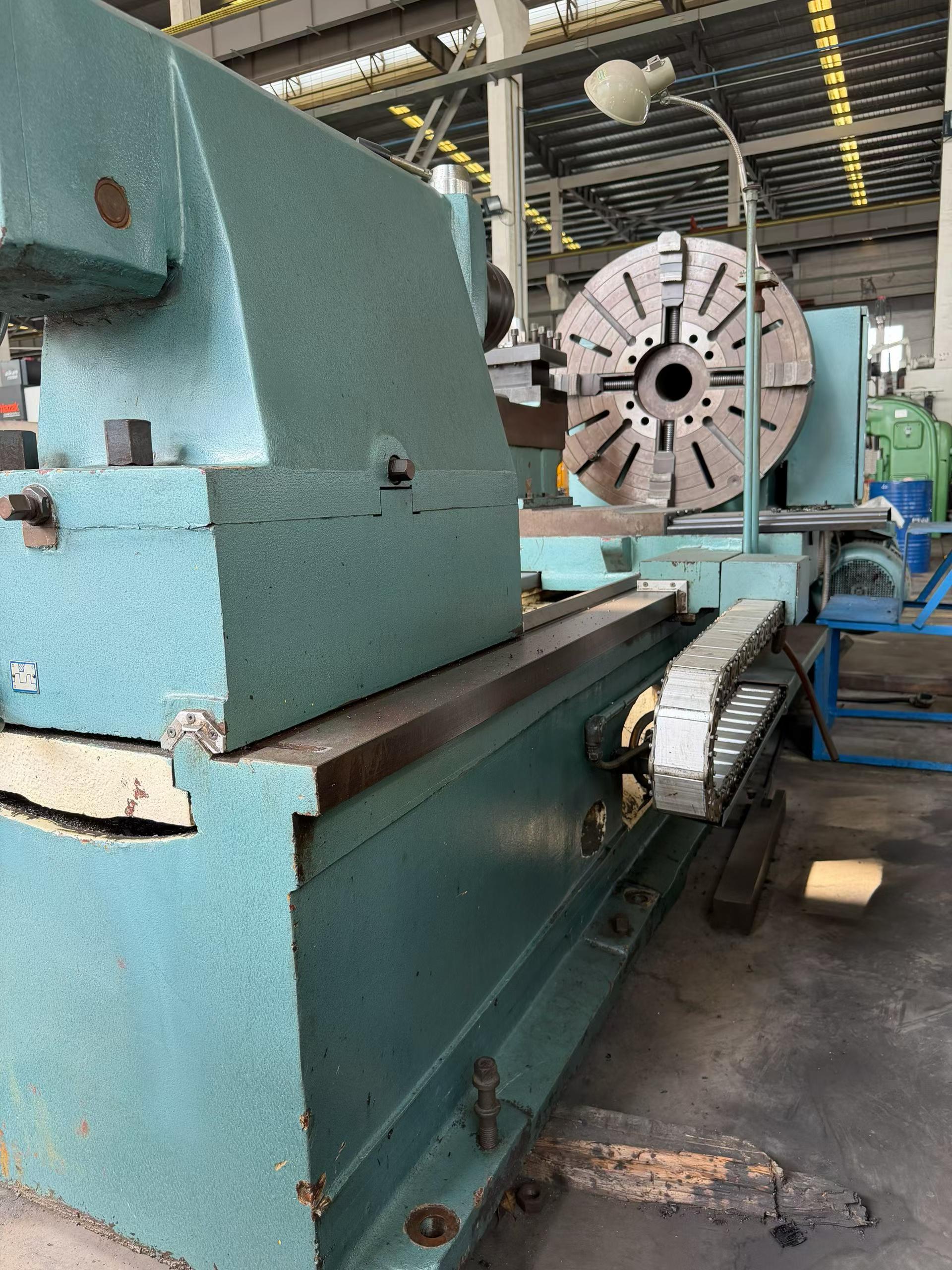 Used Spark CW 61125 E Conventional Horizontal Lathe photo 7