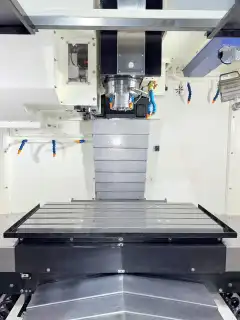 Used YCM NCV 102 AM Vertical Machining Center with FANUC MXP-200 FB Control photo 5