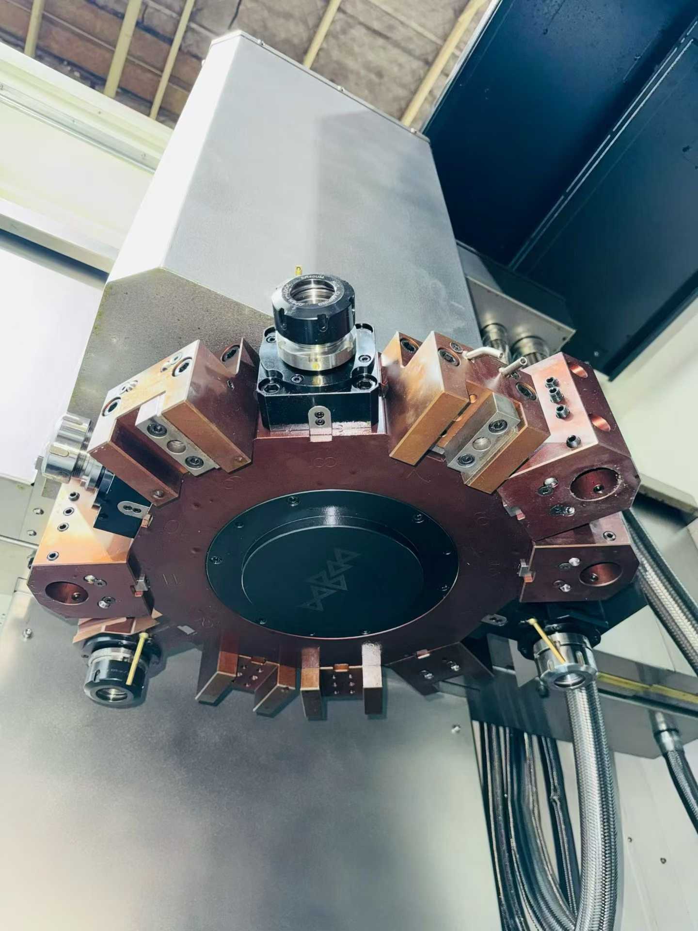 Used Dongbu Dasen VTC-80 Vertical Turn-Mill Center with GSK 988 Control photo 4