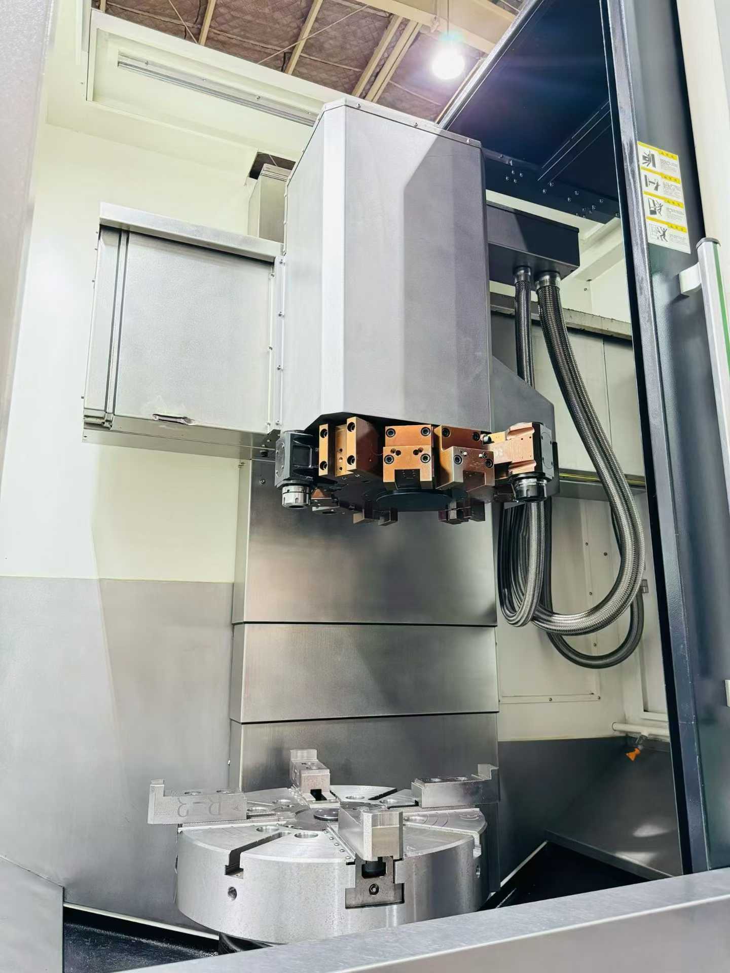 Used Dongbu Dasen VTC-80 Vertical Turn-Mill Center with GSK 988 Control photo 3