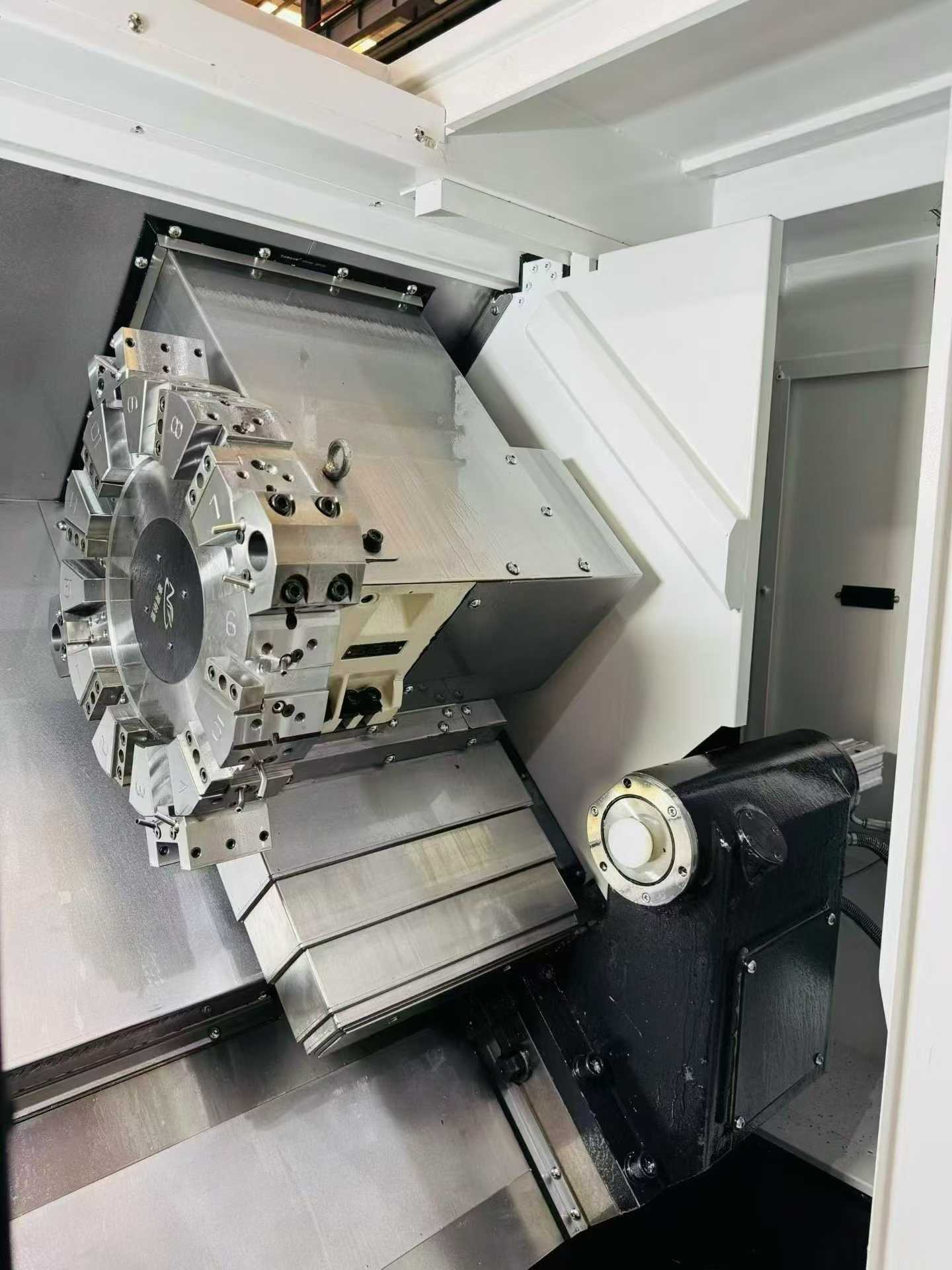 Used Shengong TK 500 B Slant-Bed Turret-Type CNC Lathe with GSK 988 photo 4