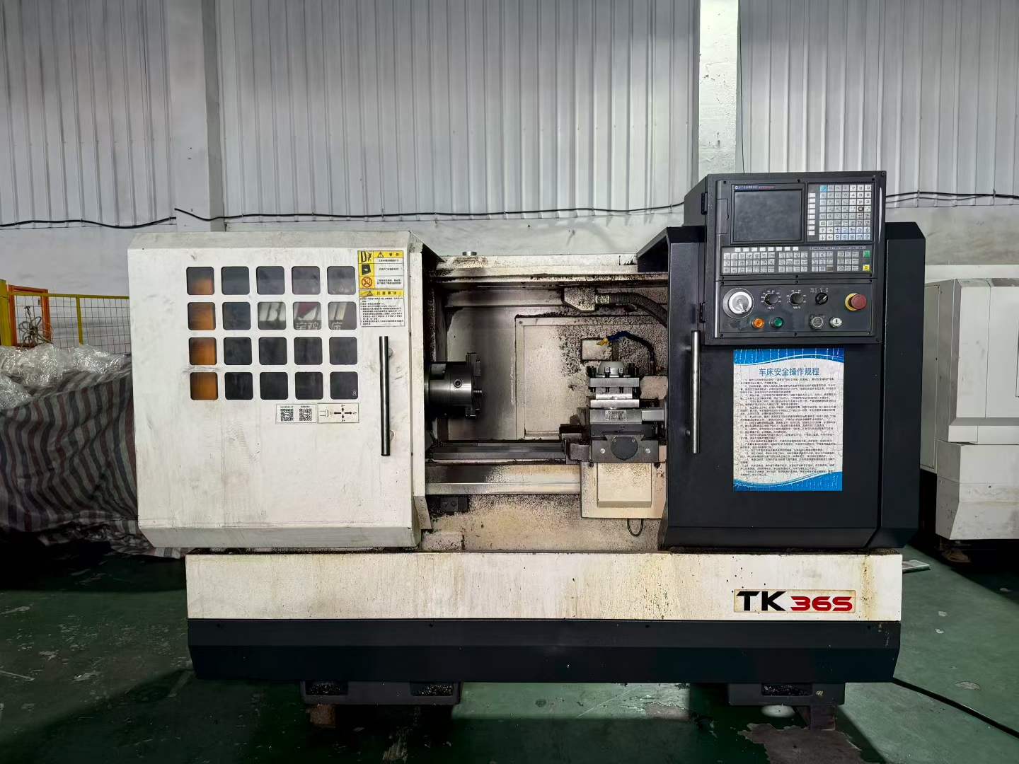 Used Baoji TK 36 S CNC Horizontal Lathe with GSK 980 TDi Control photo 2
