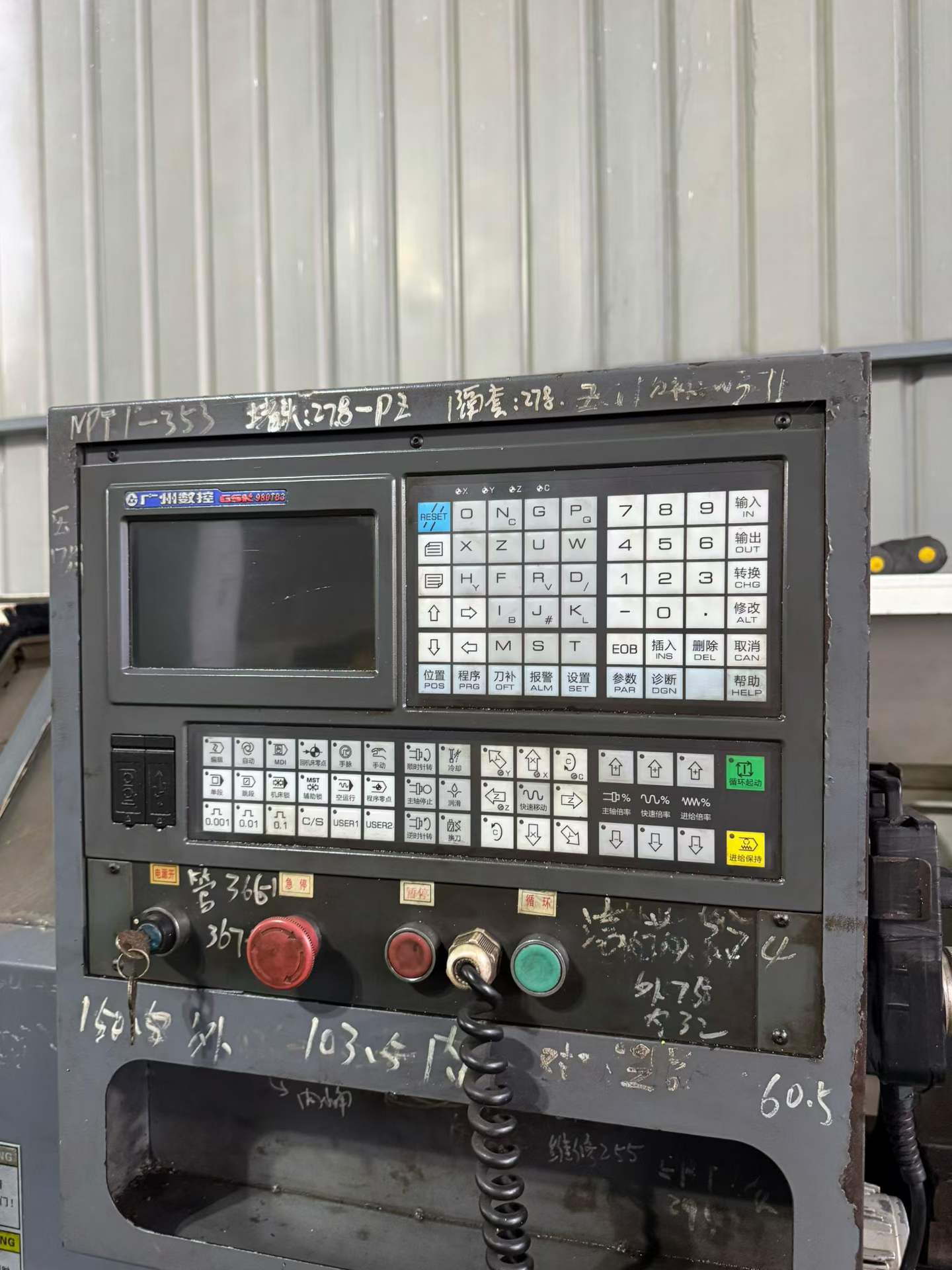 Used Shengong CK 6140 B CNC Horizontal Lathe with GSK 980 TB 3 Control photo 2