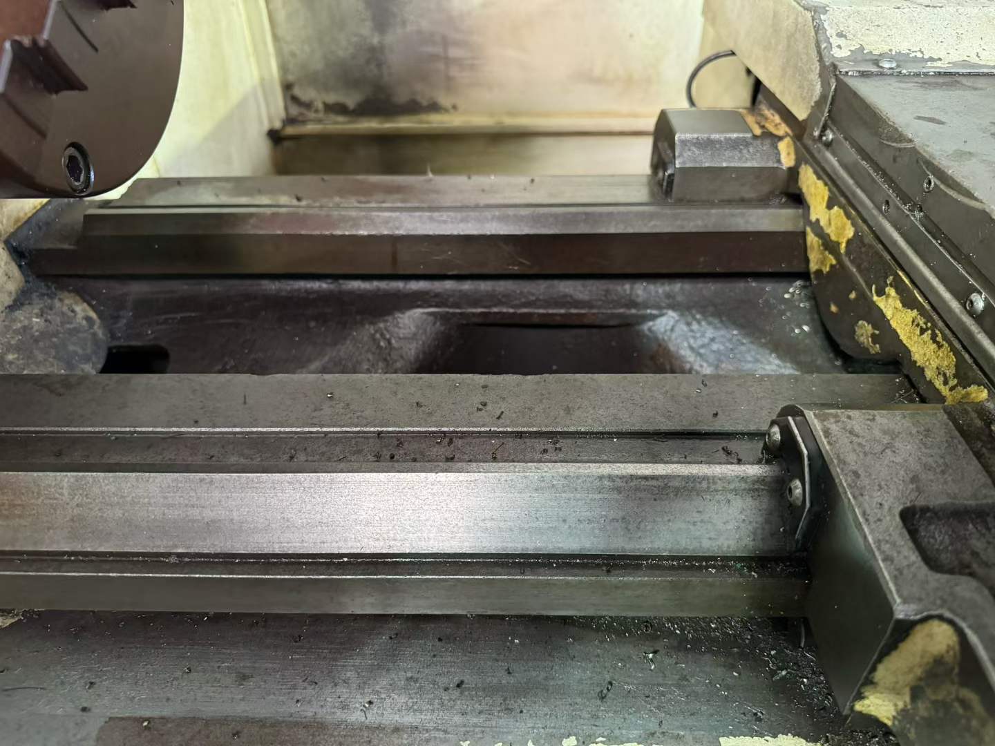 Used Shengong CK 6140 B CNC Horizontal Lathe with GSK 980 TB 3 Control photo 5