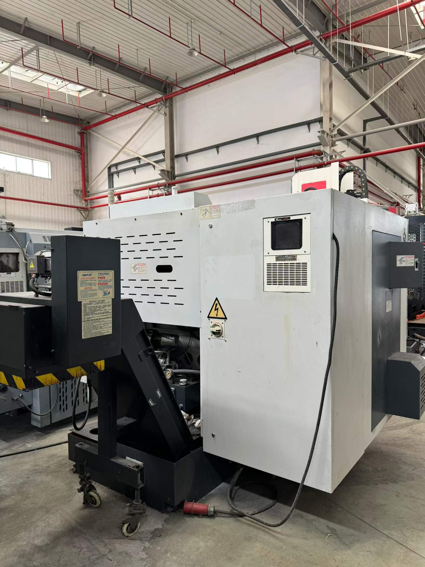 Used Chuanhe TX-46 Slant-Bed Gang-Type Turn-Mill CNC Lathe photo 5