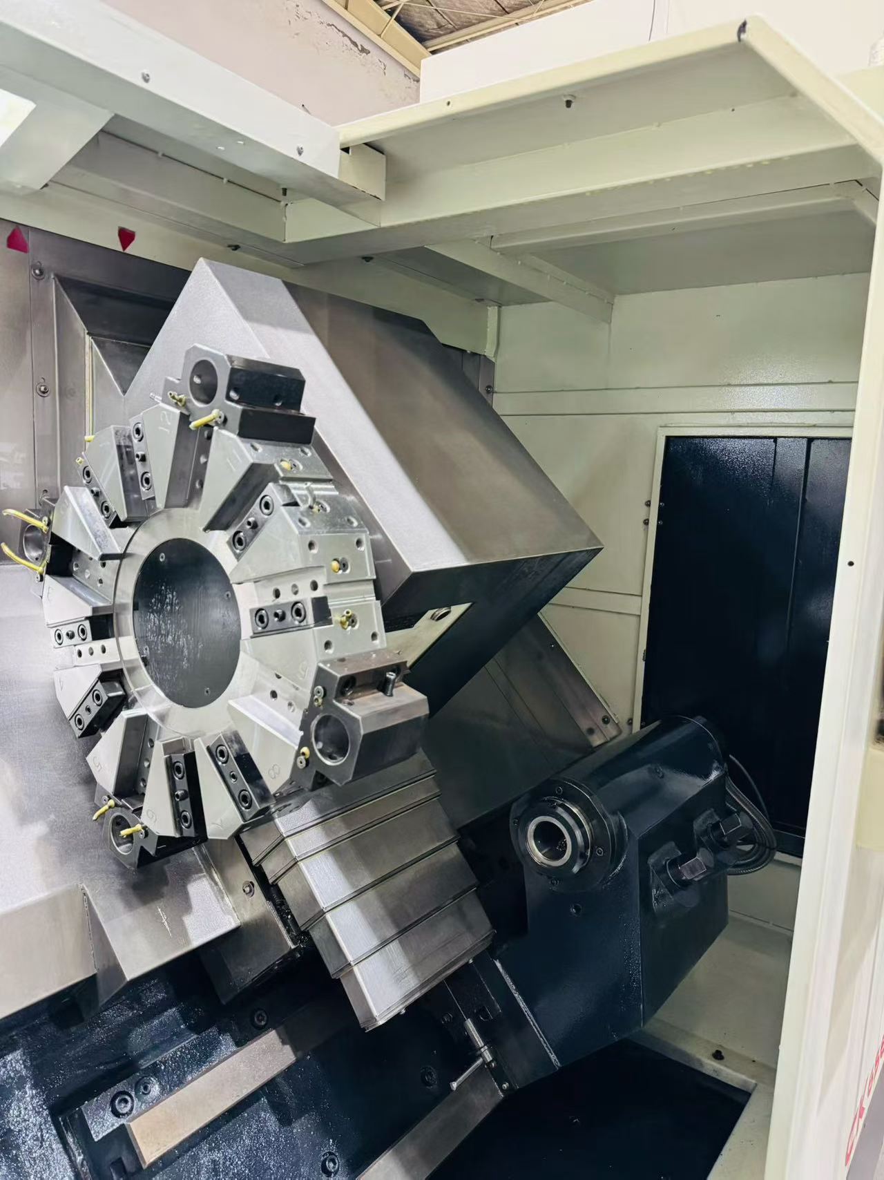 Used Baoji CK 6560 AB Slant-Bed Turret-Type CNC Lathe with GSK 988 Control photo 4