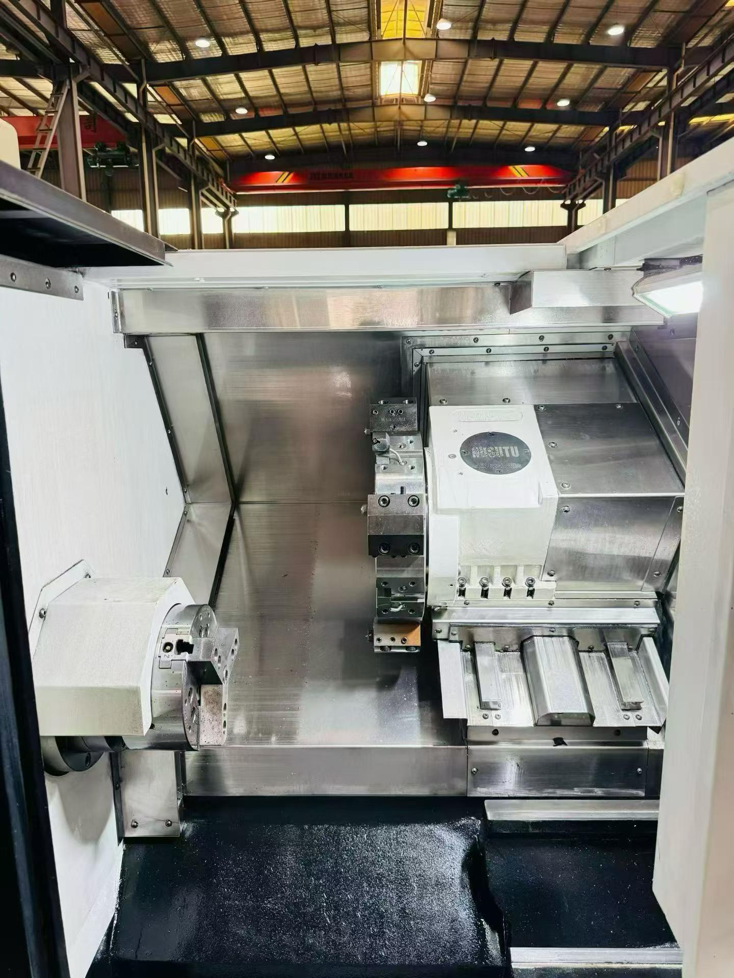 2025 Used Xinshi X 560 Slant-Bed Turret-Type CNC Lathe with LNC Absolute-Value Control, 8-Station Servo Turret & 15 kW Motorized Spindle photo 3