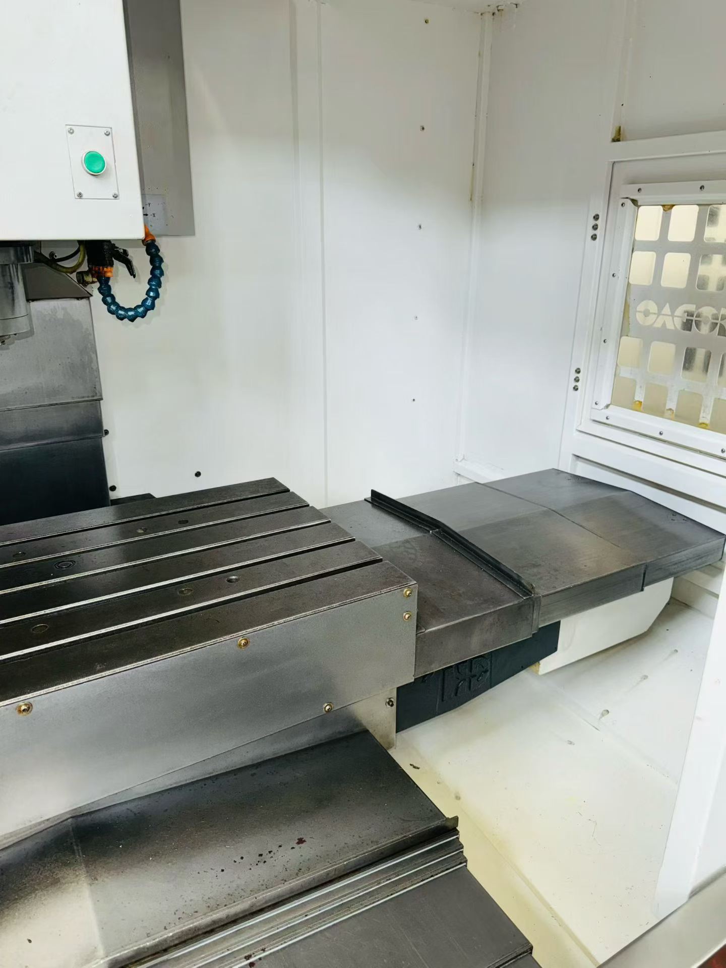 Used HODAO HD-VL 116 Vertical Machining Center with Mitsubishi M 80 photo 6