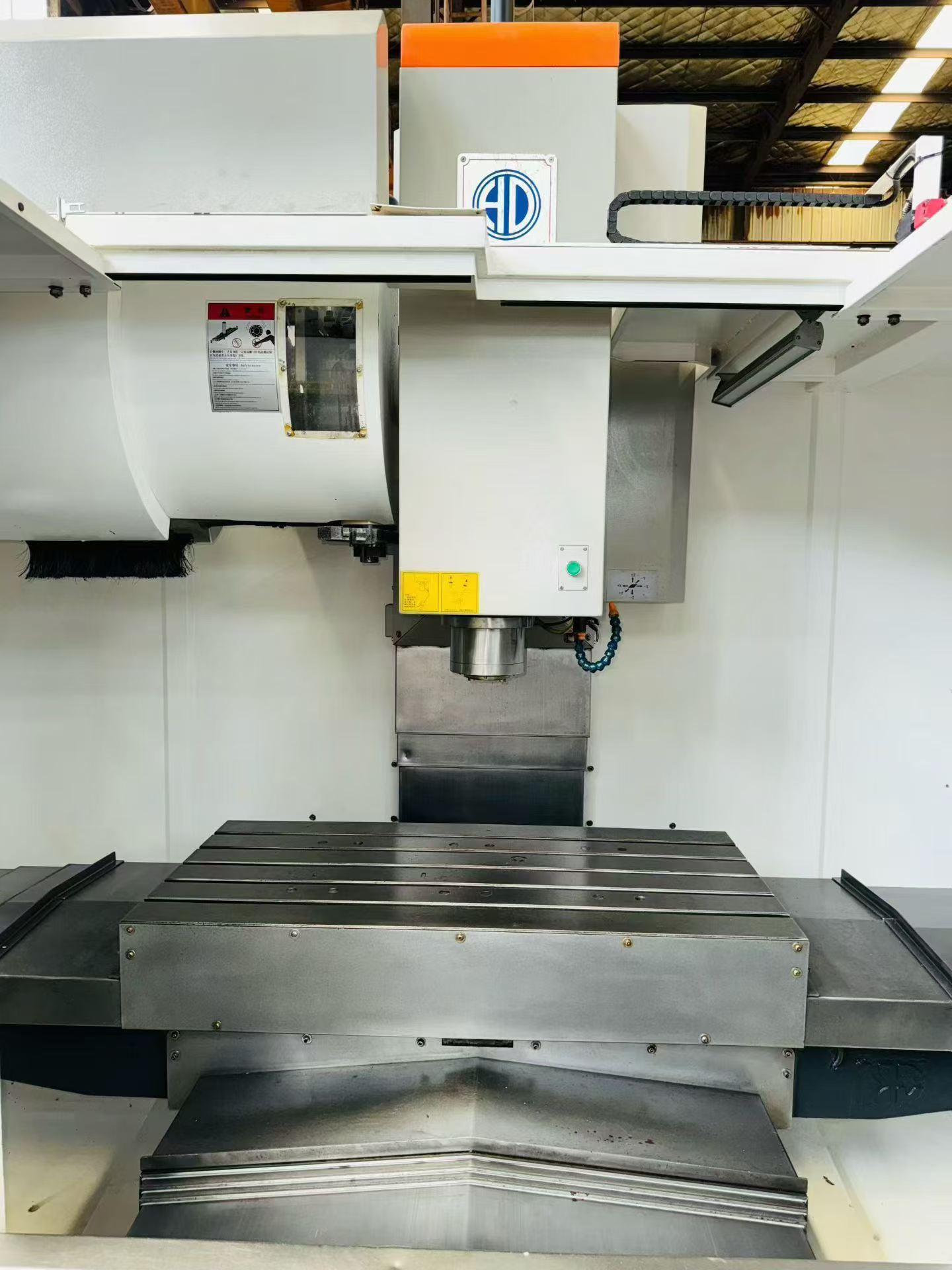 Used HODAO HD-VL 116 Vertical Machining Center with Mitsubishi M 80 photo 5