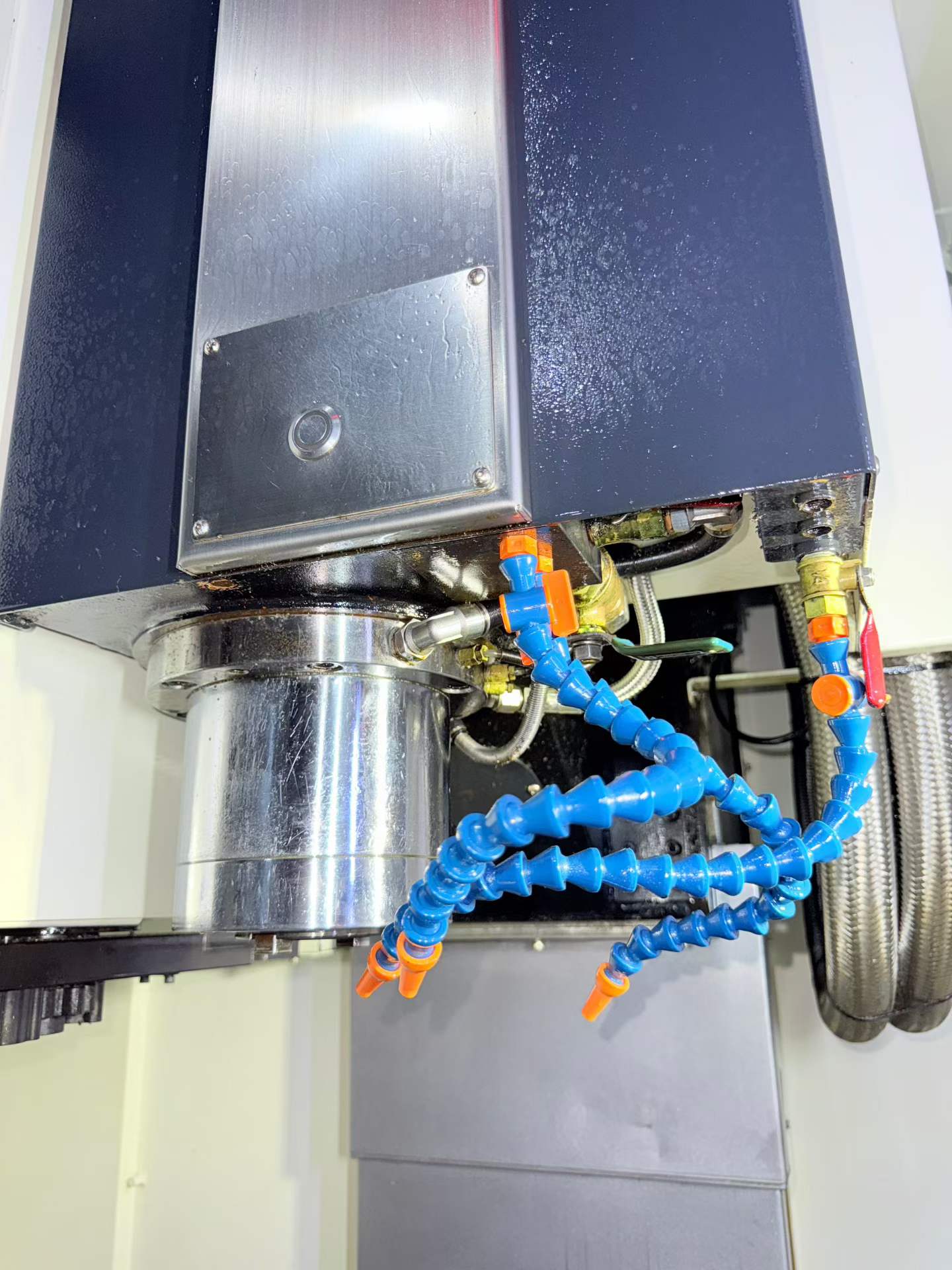 Used YCM NCV 56 AM Vertical Machining Center with FANUC MXP-200 FB+ Control photo 5