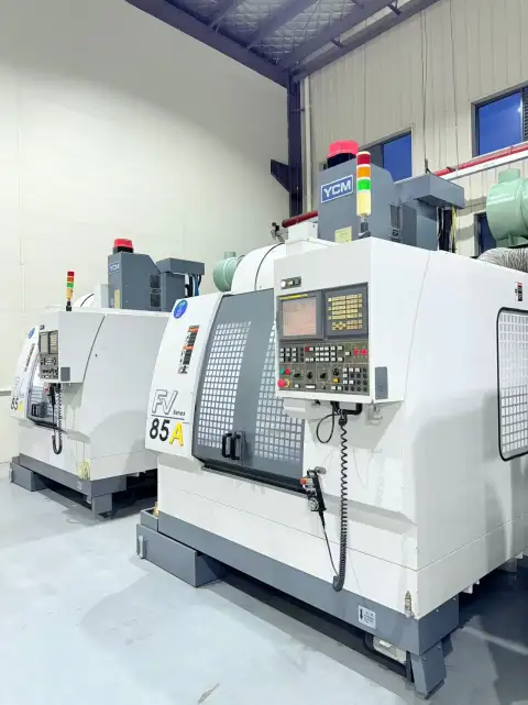 Used YCM FV 85 A Vertical Machining Center with FANUC MXP-200 i Control