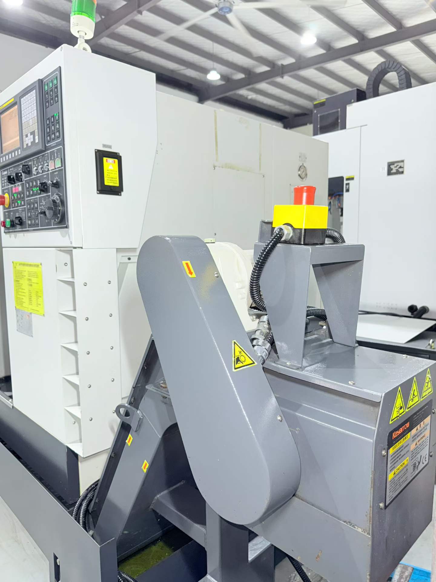 Used Goodway GLS-2000 CNC Horizontal Lathe photo 7