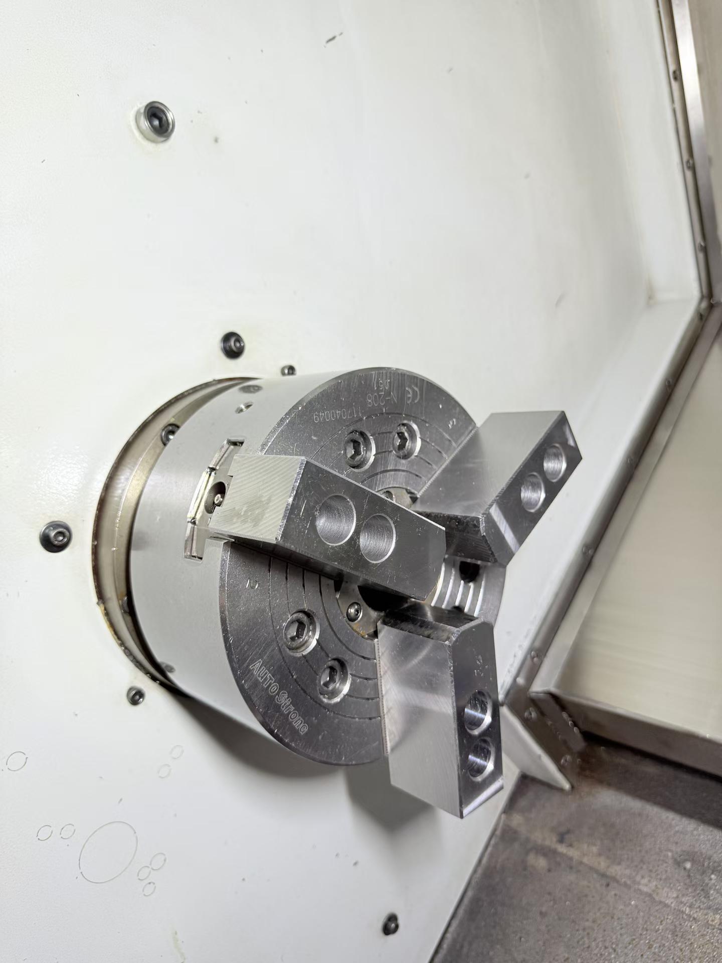 Used Goodway GLS-2000 CNC Horizontal Lathe photo 4