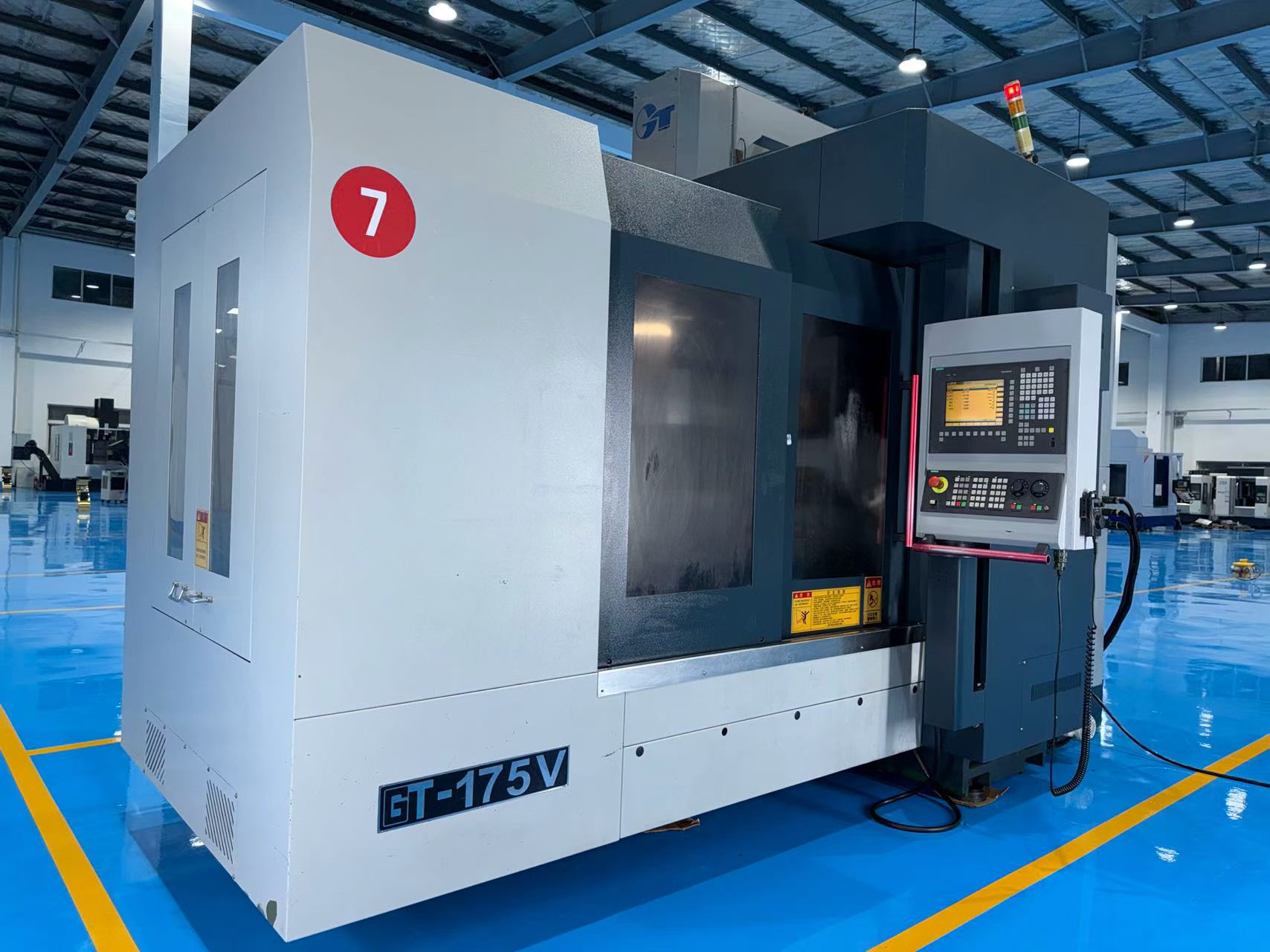 مركز تصنيع بوابي عالي السرعة Xin Hujiang GT-175 V-S 24 مستعمل