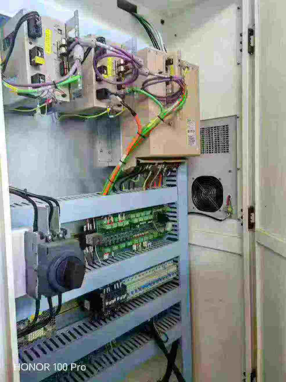 Used Deweike 208 MY Turn-Mill CNC Lathe with SYNTEC 22 TB photo 4