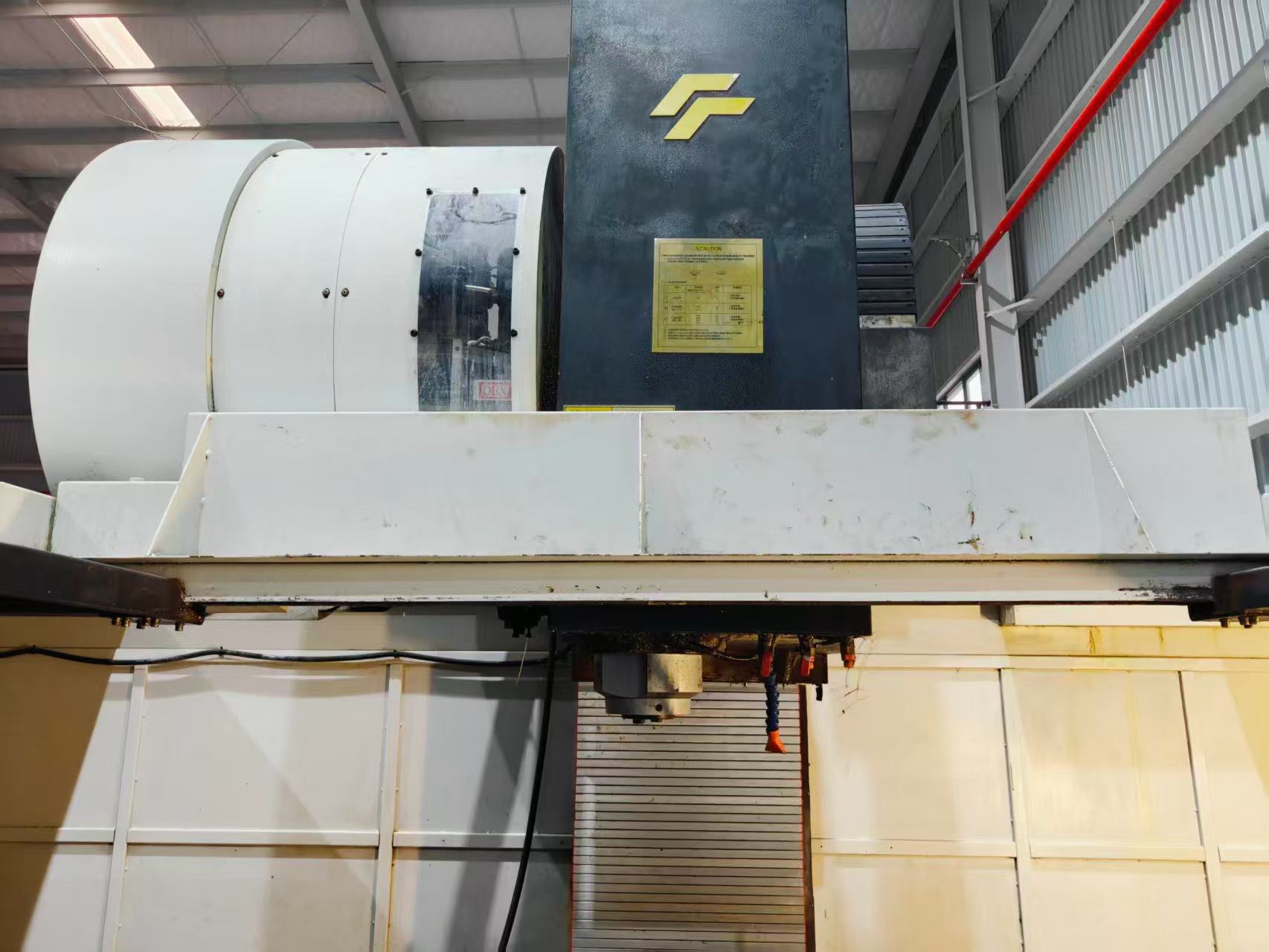 Used FEELER FV-1600 A Vertical Machining Center with FANUC 0i-MD photo 4