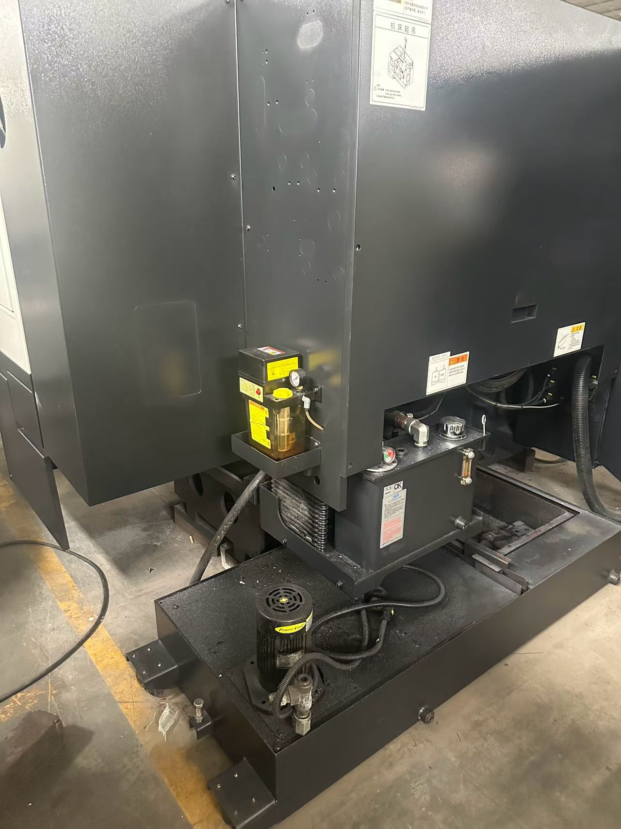 Used DN Solutions PUMA 2450 Slant-Bed CNC Lathe photo 8