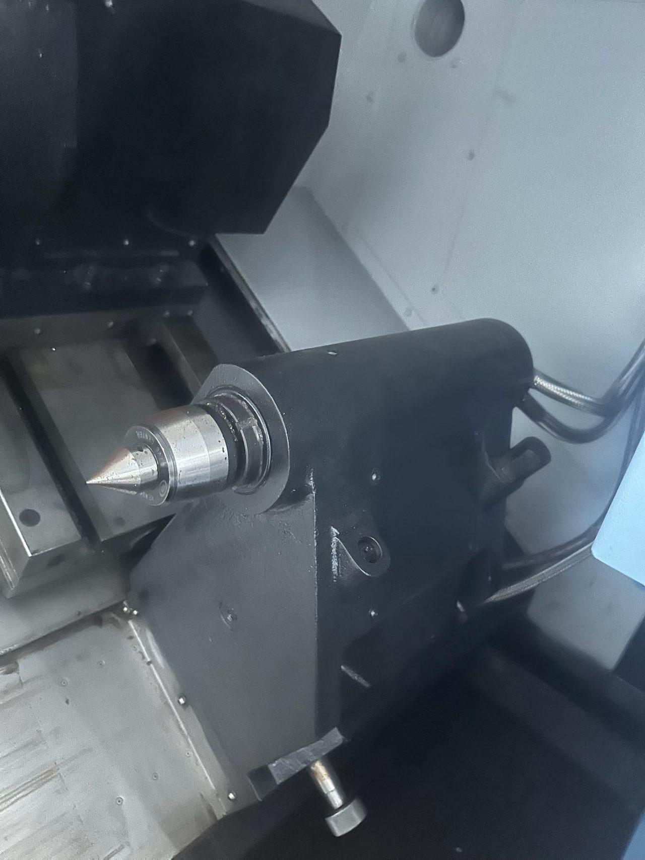 Used DN Solutions PUMA 2450 Slant-Bed CNC Lathe photo 6