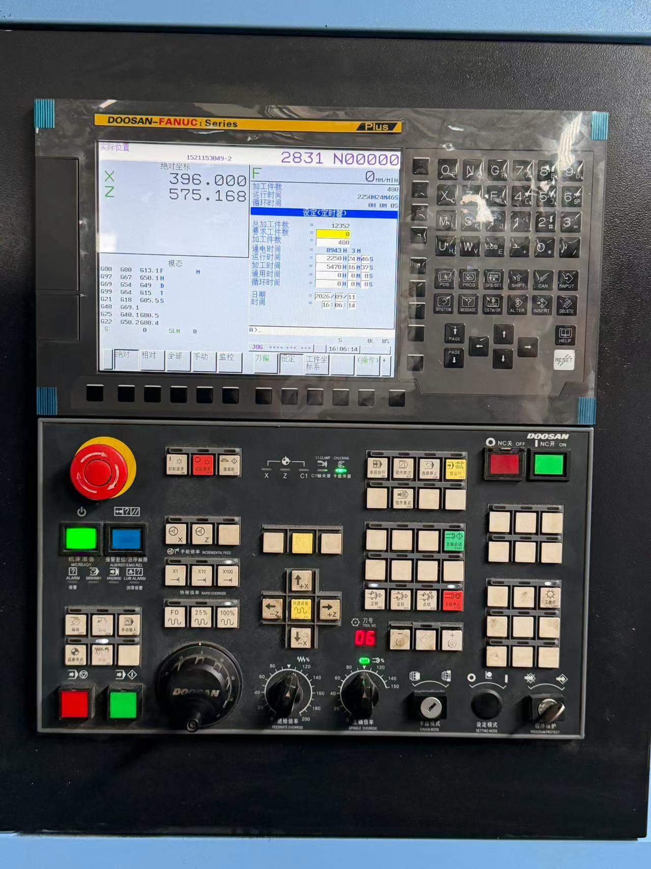 Used DN Solutions PUMA 2450 Slant-Bed CNC Lathe photo 5