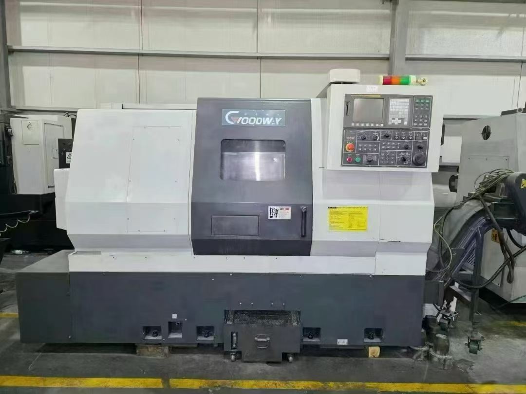 Used Goodway GS-260 CNC Horizontal Lathe with FANUC 0i-TD photo 2