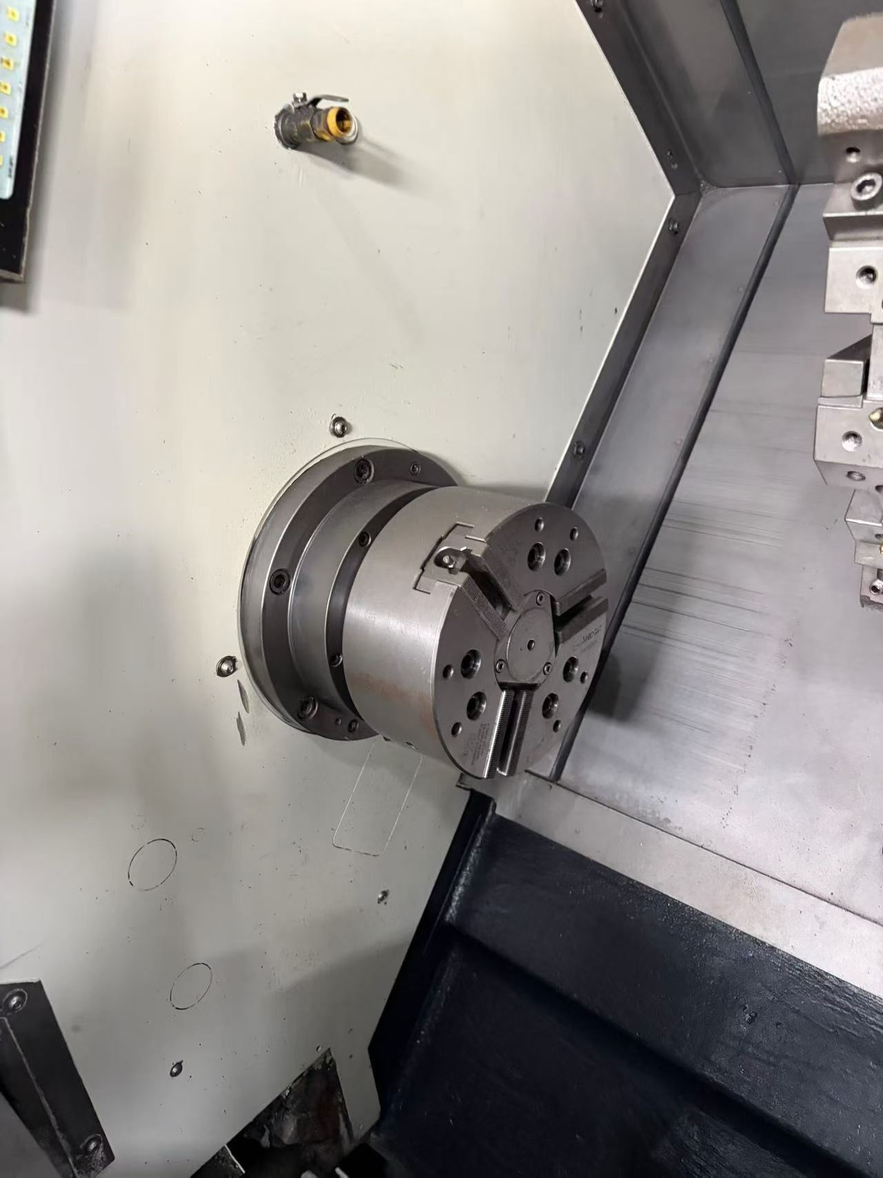 Used Fuyu FCL 200 CNC Horizontal Lathe with FANUC 0i-TF Control photo 3