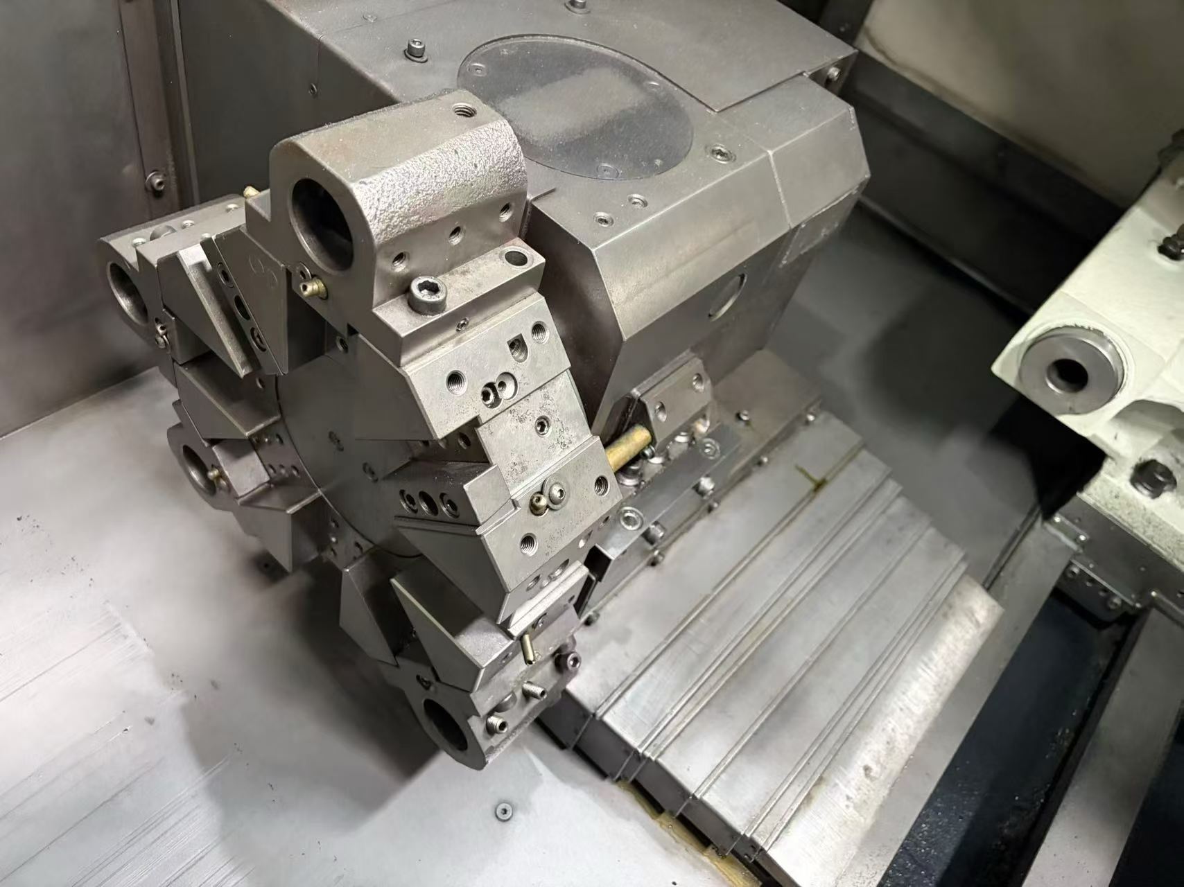 Used Fuyu FCL 200 CNC Horizontal Lathe with FANUC 0i-TF Control photo 4