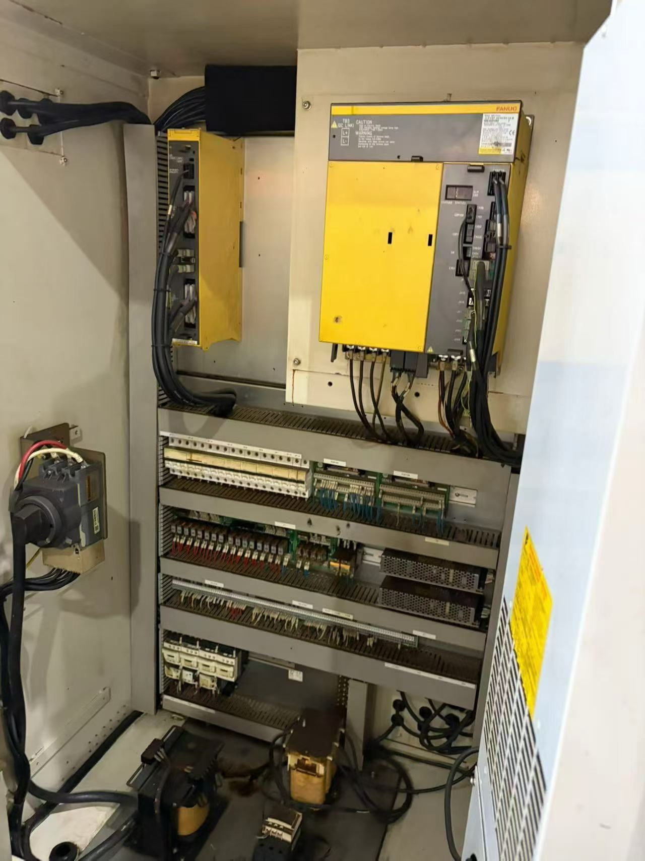 Used Fuyu FCL 200 CNC Horizontal Lathe with FANUC 0i-TF Control photo 5
