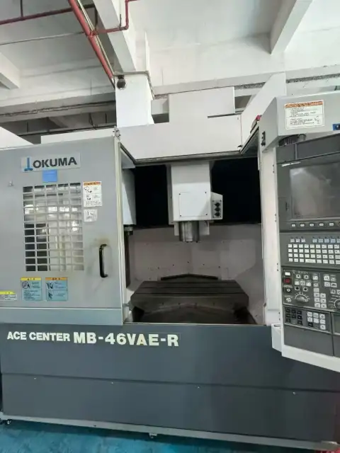 Centro de mecanizado vertical Okuma ACE CENTER MB 56 VA-R de segunda mano