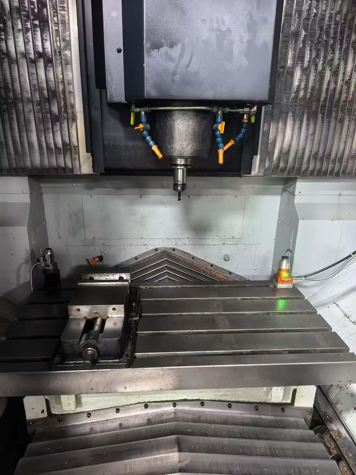 Used Makino F 5 Vertical Machining Center with Professional 5 Control photo 9
