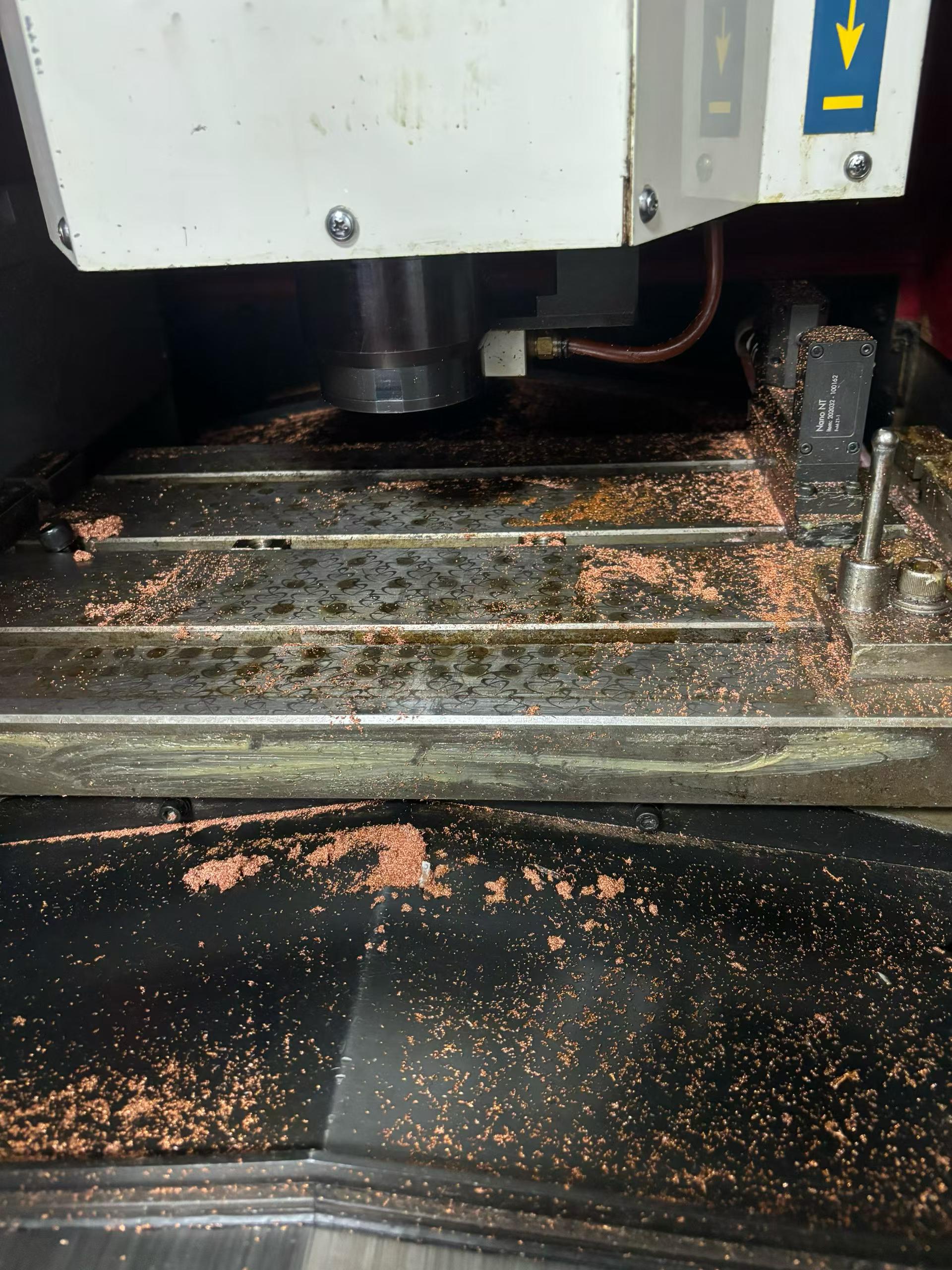 Used ROKU-ROKU MEGA 360 High-Speed Vertical Micro Machining Center photo 4