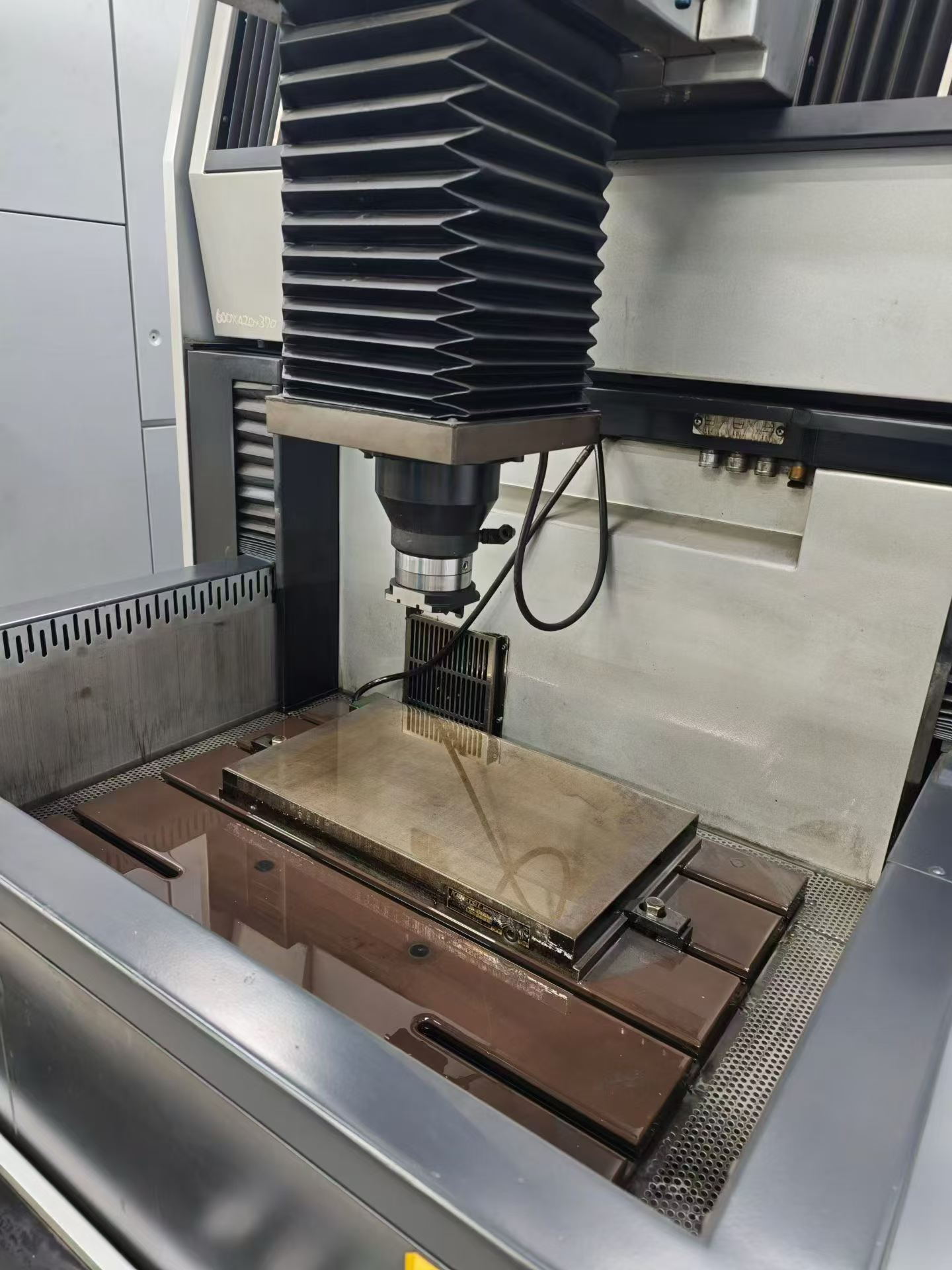 Used Sodick AG 60 L CNC Die-Sinking EDM Machine photo 6