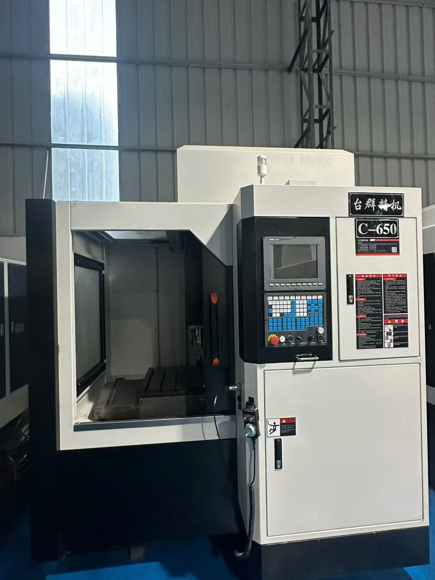 Used Taikan C-650 Vertical CNC Engraving and Milling Machine with SYNTEC 21 MA-H/E Control photo 3