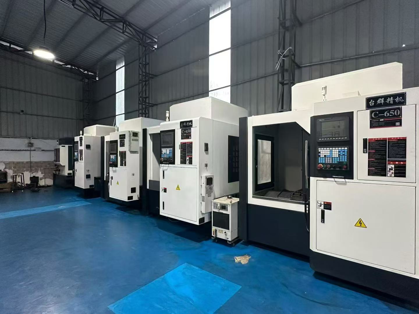 Used Taikan C-650 Vertical CNC Engraving and Milling Machine with SYNTEC 21 MA-H/E Control photo 5