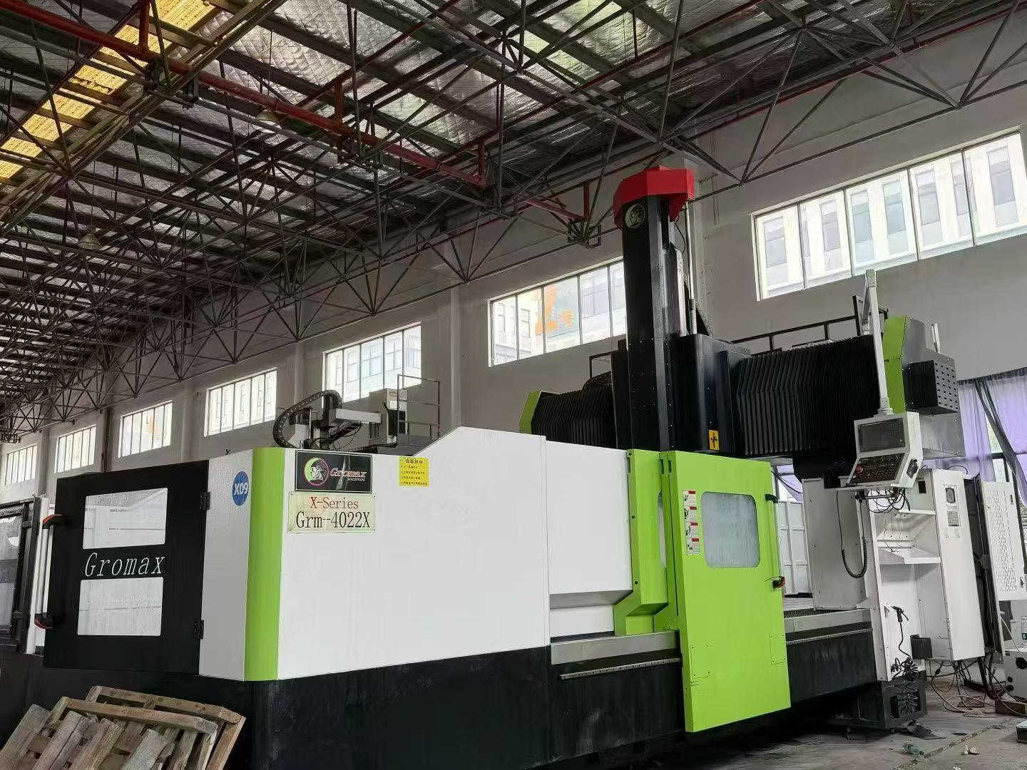 Trung tâm gia công giàn CNC Gromax GRM-4022 X đã qua sử dụng