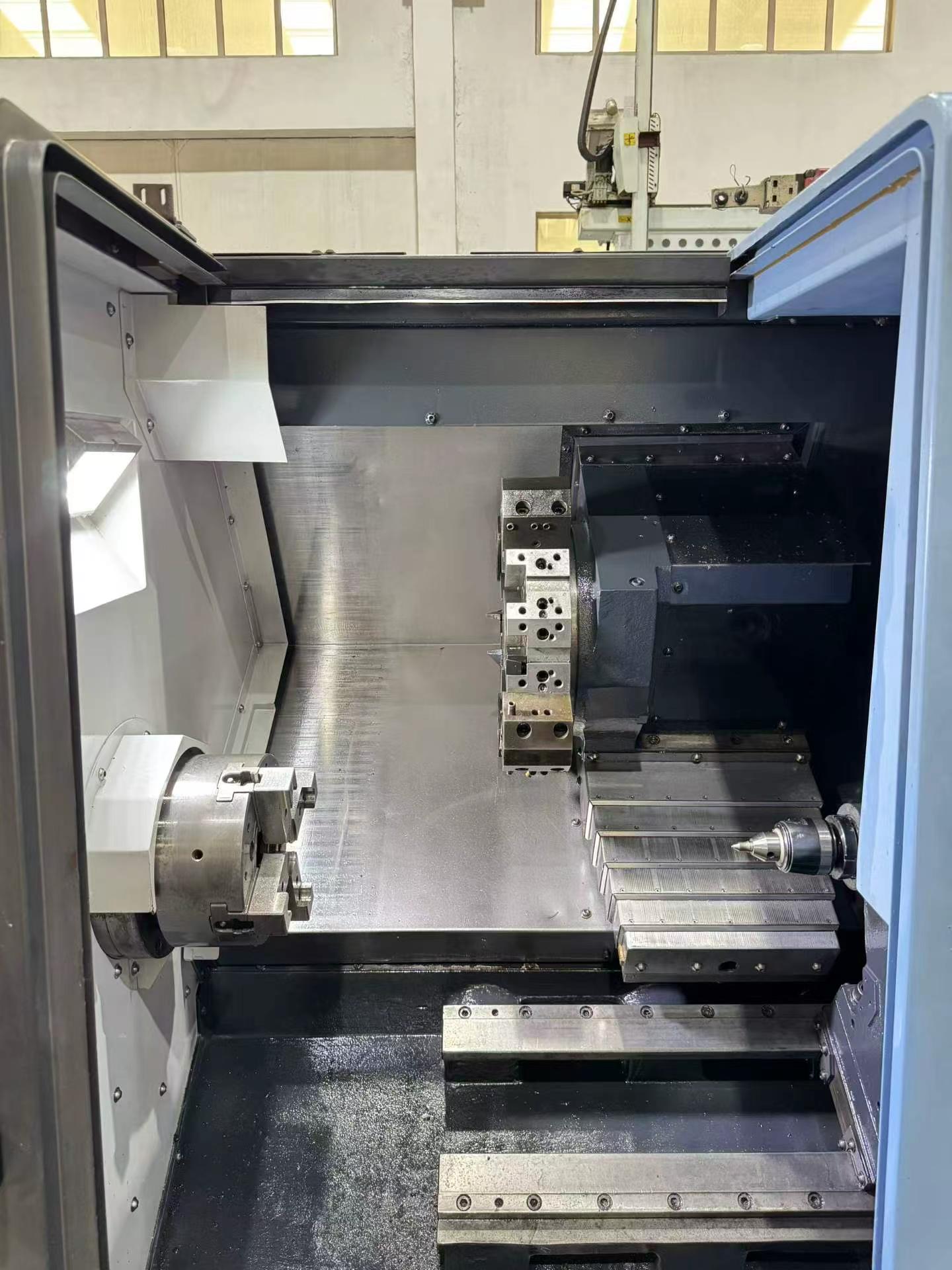 Used DN Solutions LYNX 235Ⅱ Turret-Type CNC Lathe with FANUC 0i-TF Plus photo 5