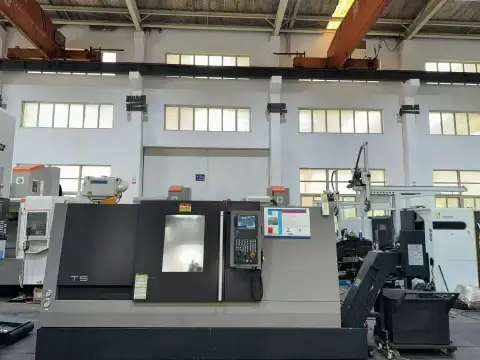 เครื่องกลึง CNC แบบเตียงเอียงชนิดป้อมมีด Shenyang T 5.2/1000 มือสอง พร้อม FANUC 0i-TF Plus
