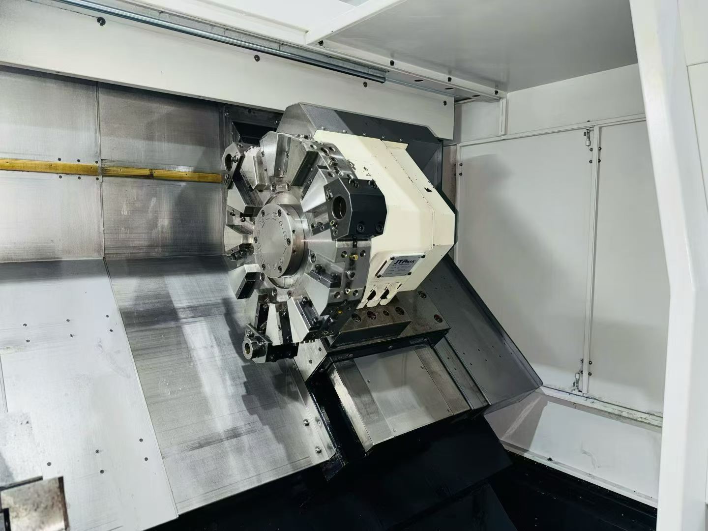 Used Kailan KXP 50/500 Slant-Bed Turret-Type CNC Lathe with GSK 980 TDi photo 4