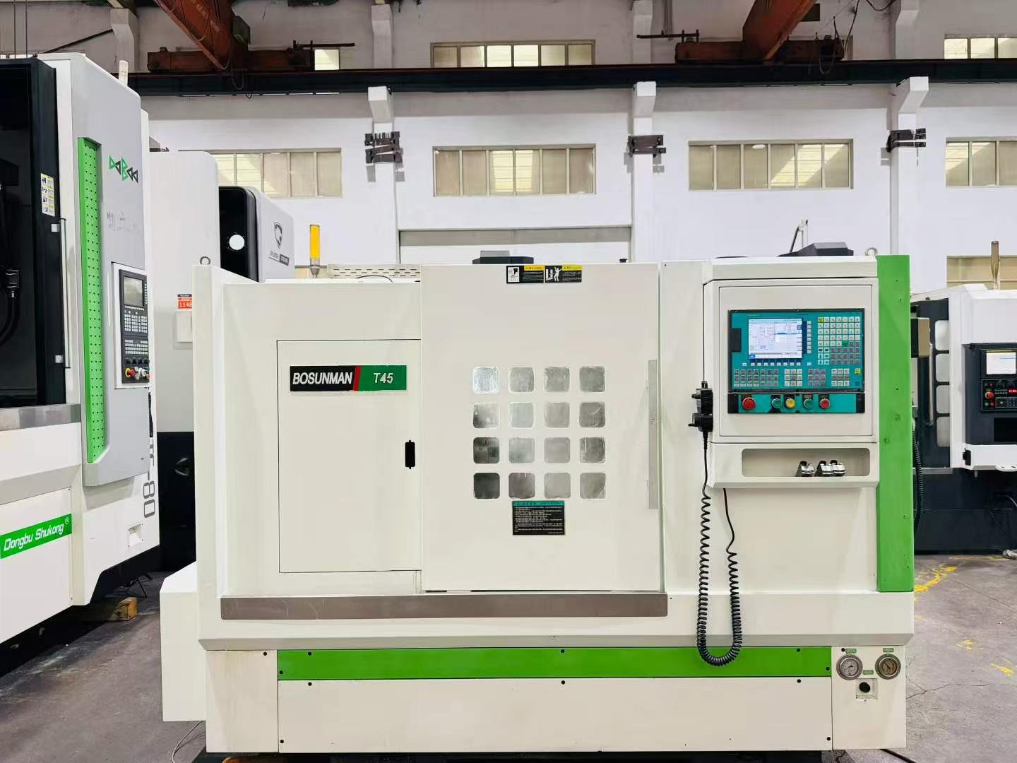Máy tiện CNC đài dao kiểu thân nghiêng BOSUNMAN T 45 đã qua sử dụng
