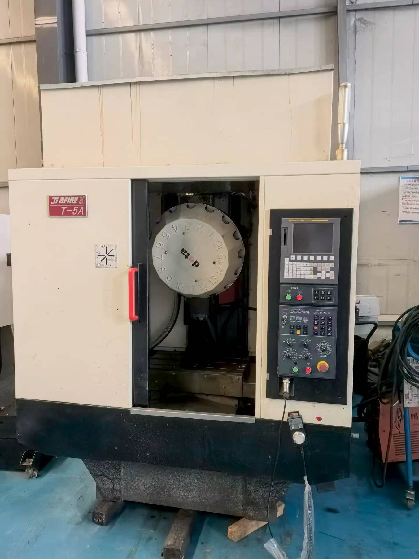 Used JiRFINE T-5 A Vertical Drilling and Tapping Center with FANUC 0i Mate-MD