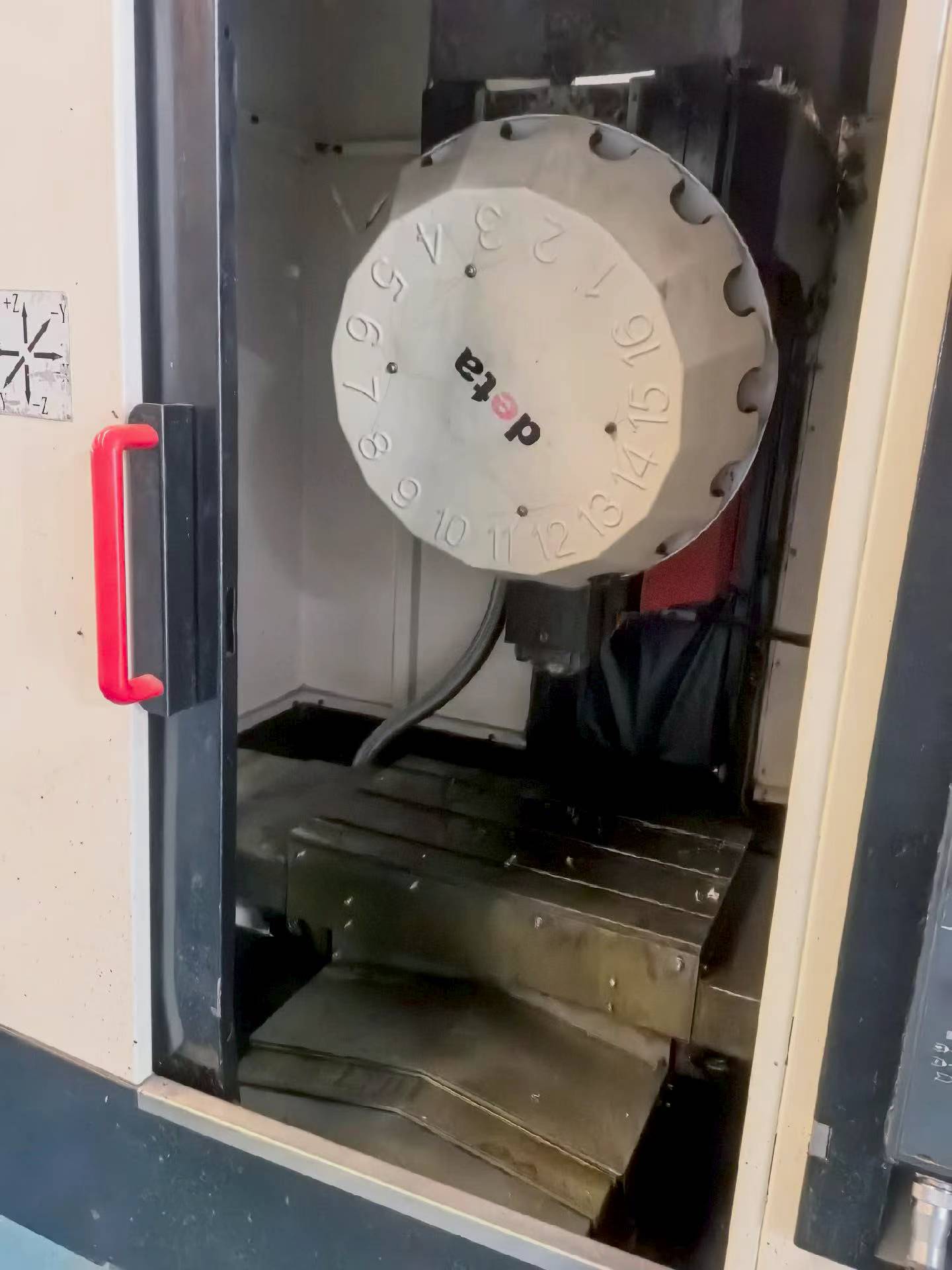 Used JiRFINE T-5 A Vertical Drilling and Tapping Center with FANUC 0i Mate-MD photo 4
