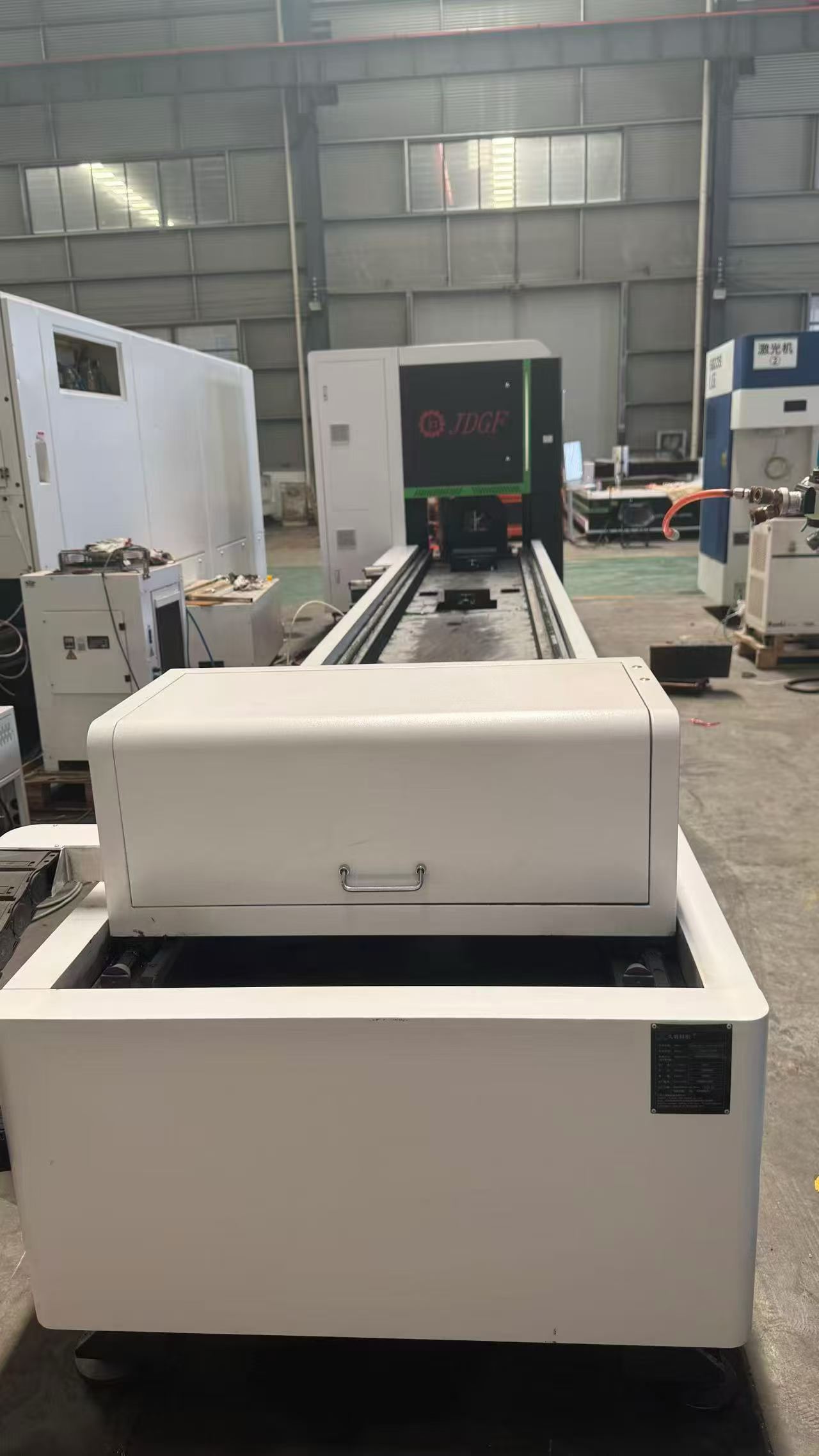 Used JDGF JiuDuan 6016 Laser Tube Cutting Machine photo 3