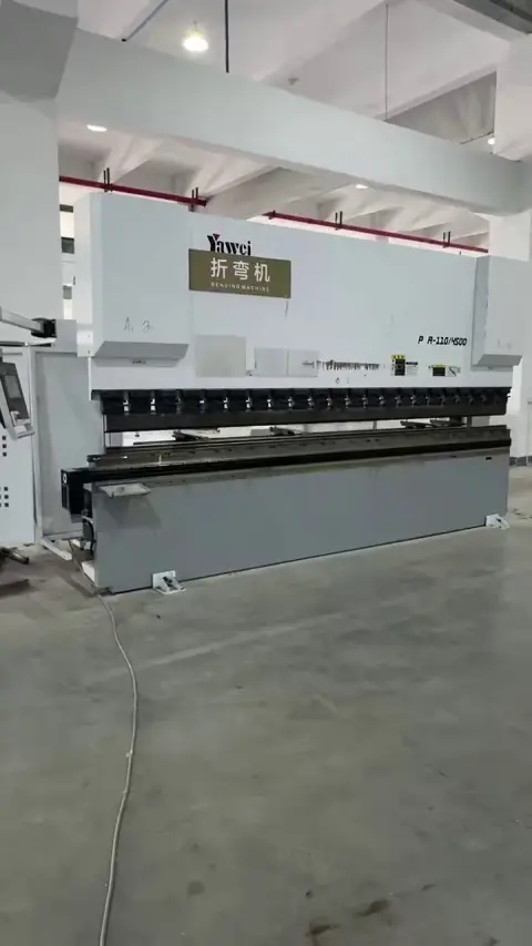 Máy chấn CNC Yawei PB-110/4500 đã qua sử dụng 4+1 trục cần bán