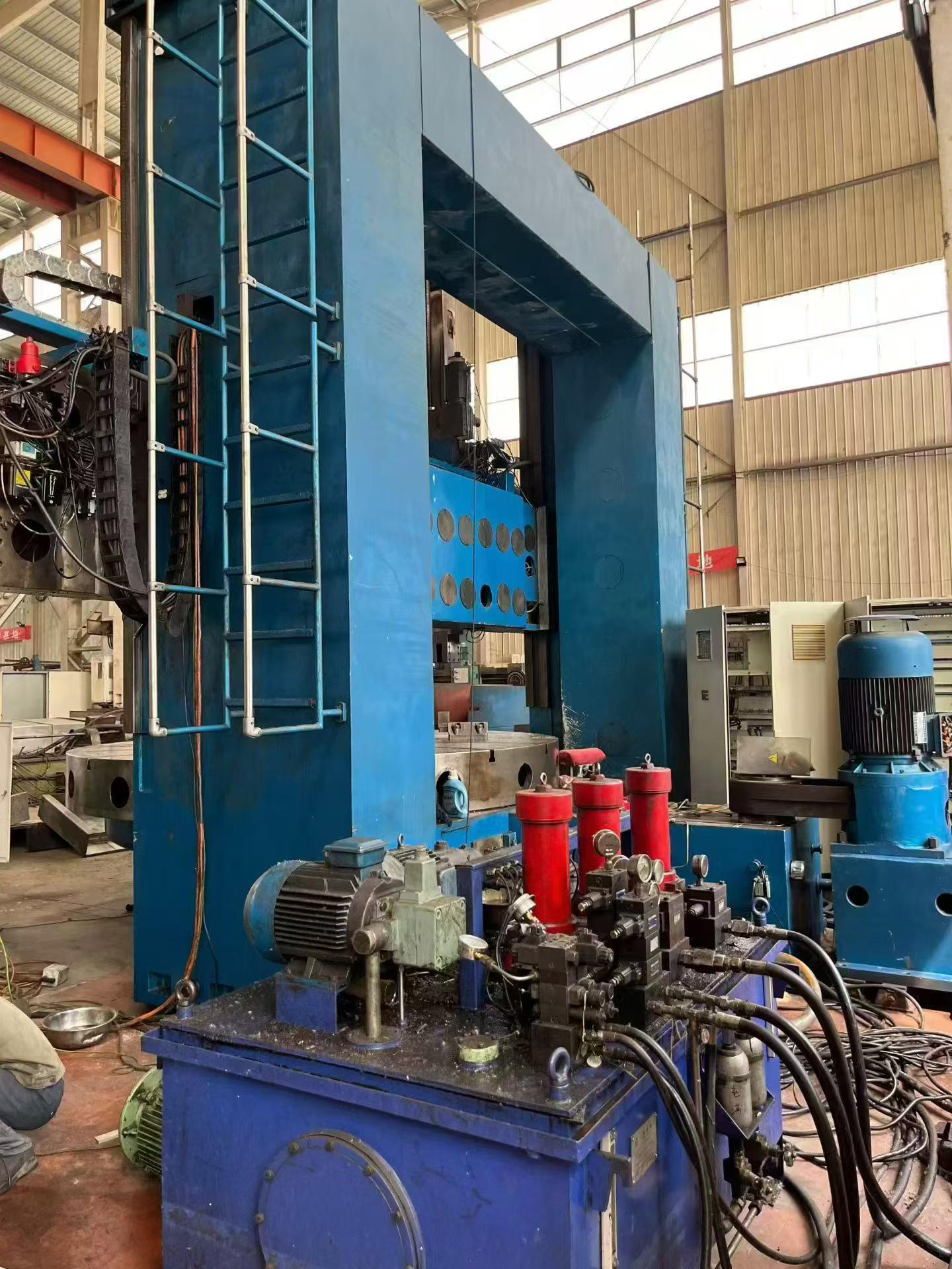 Used Qiqihar Heavy CNC DVT 400 x 25/32 Double-Column CNC Vertical Lathe photo 6