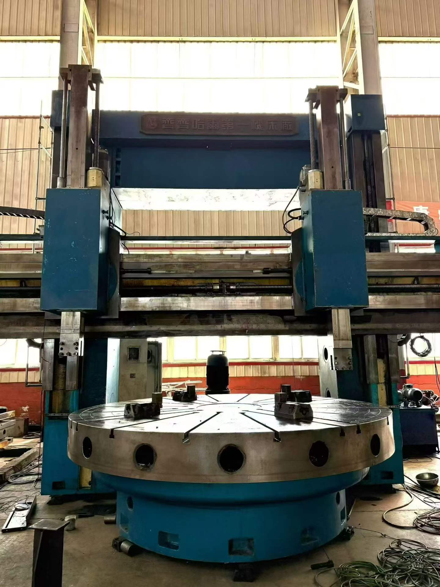 Used Qiqihar Heavy CNC DVT 400 x 25/32 Double-Column CNC Vertical Lathe photo 2