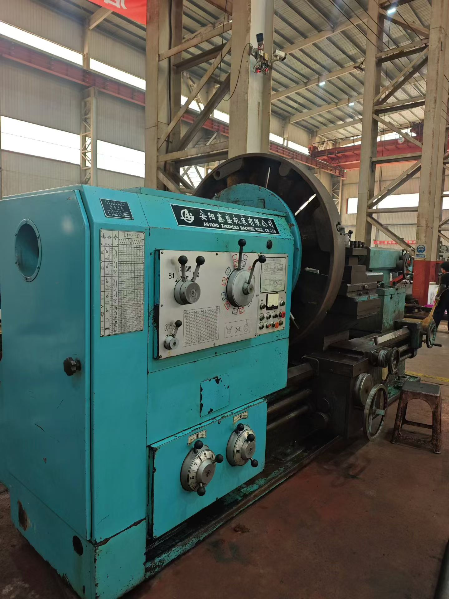 Used Anyang Xinsheng CW 61160 B Conventional Horizontal Lathe (1500 mm) photo 2