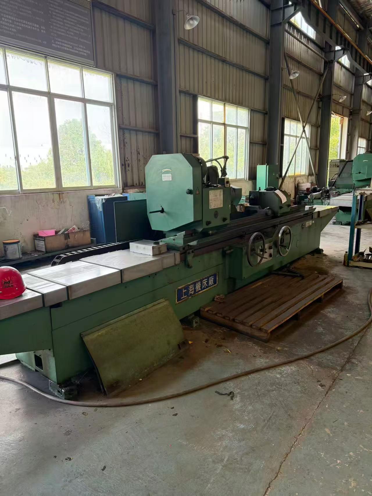 Used Shanghai Machine Tool Works MQ 1350 B Cylindrical Grinding Machine (500 x 2000 mm) photo 3